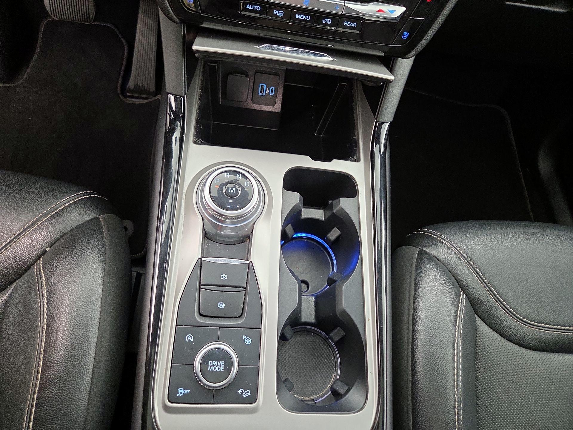Thumbnail: 2021 Ford Explorer - 18