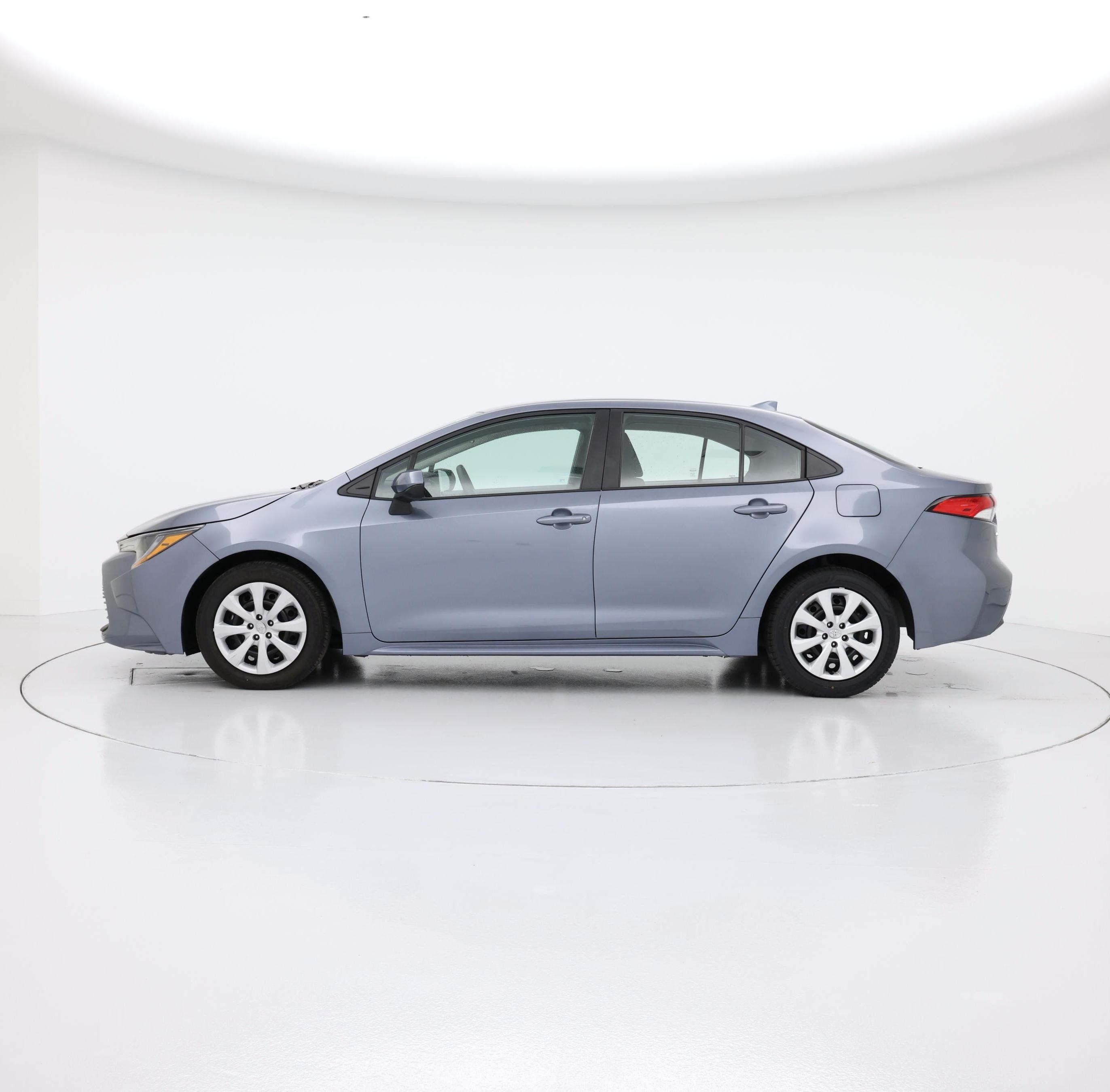 Thumbnail: 2024 Toyota Corolla - 3