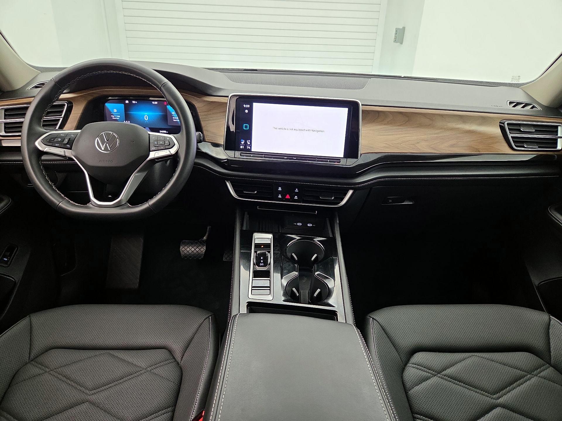 Thumbnail: 2025 Volkswagen Atlas - 9