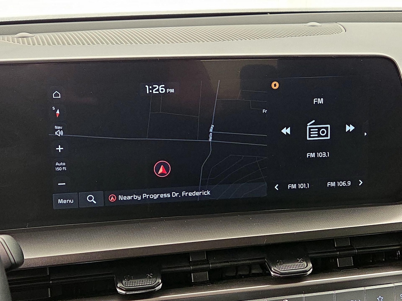 2025 Kia Telluride S - Photo 15