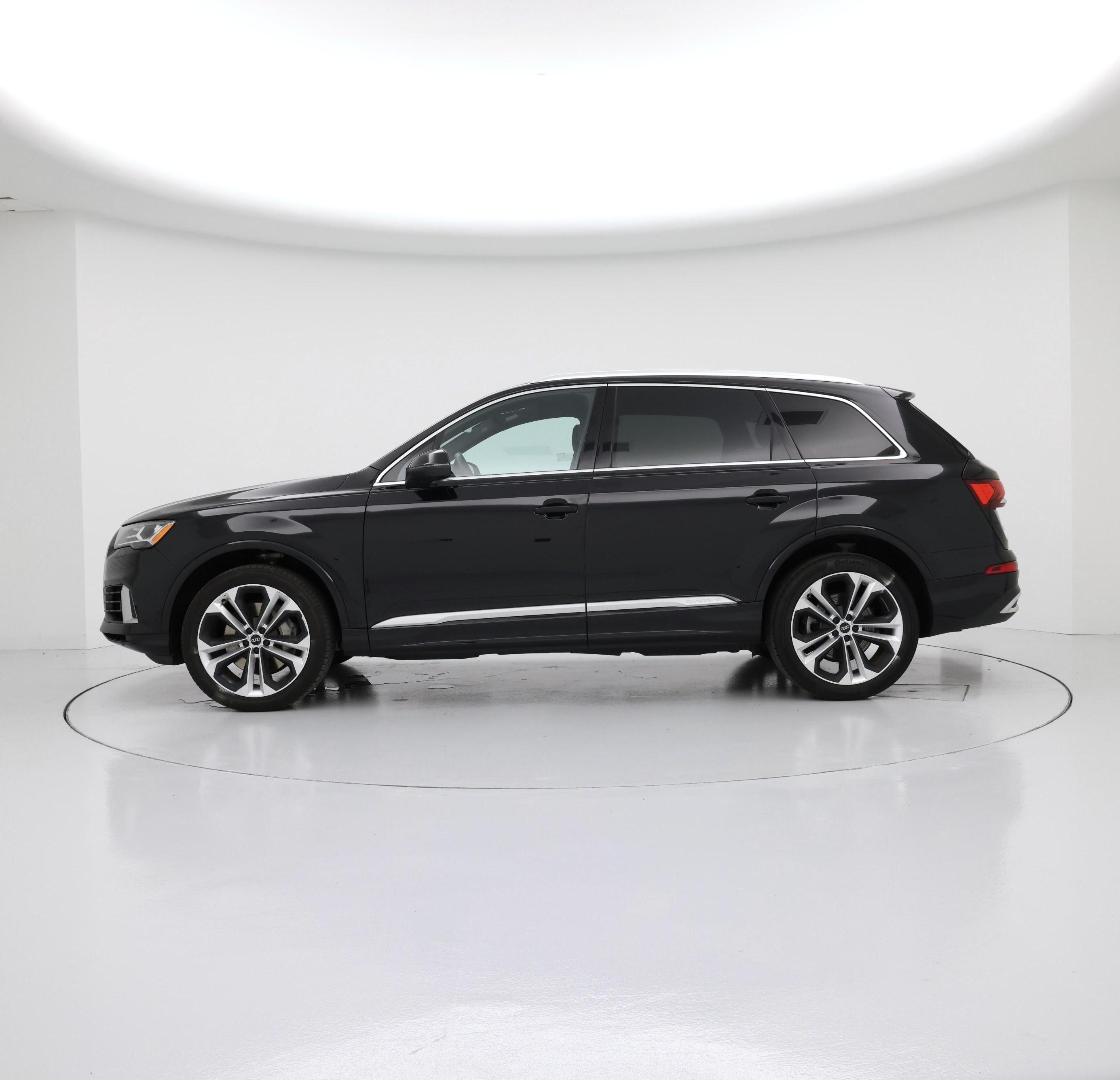 Thumbnail: 2021 Audi Q7 - 3