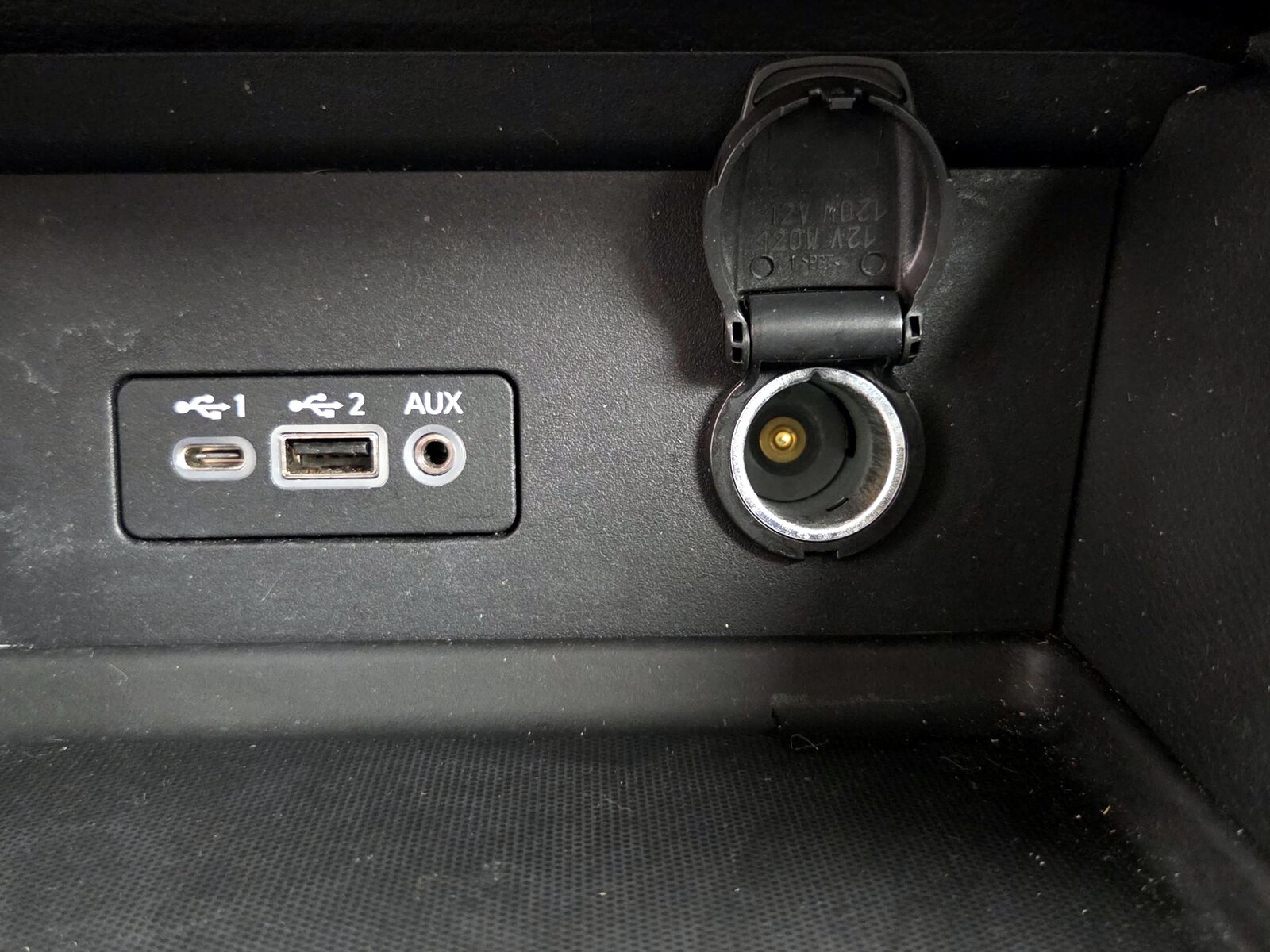 2022 Nissan Sentra SV - Photo 19