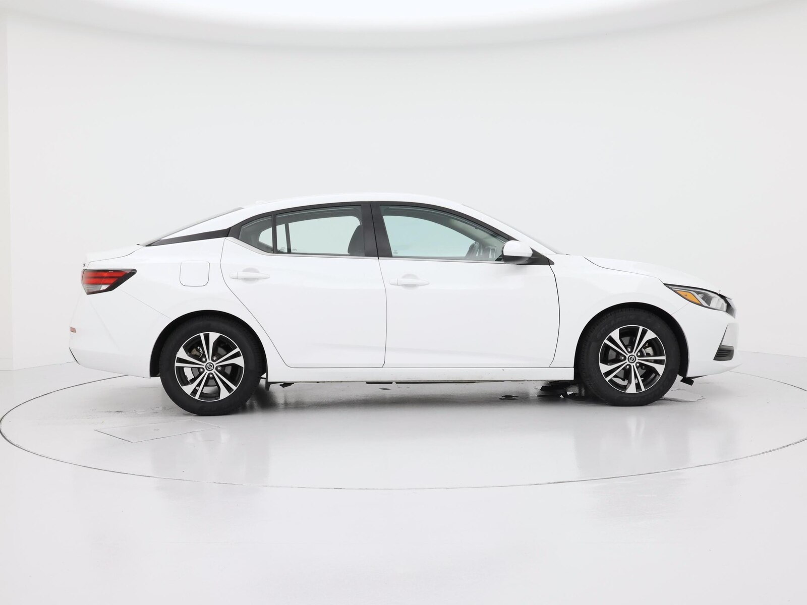 2022 Nissan Sentra SV - Photo 8