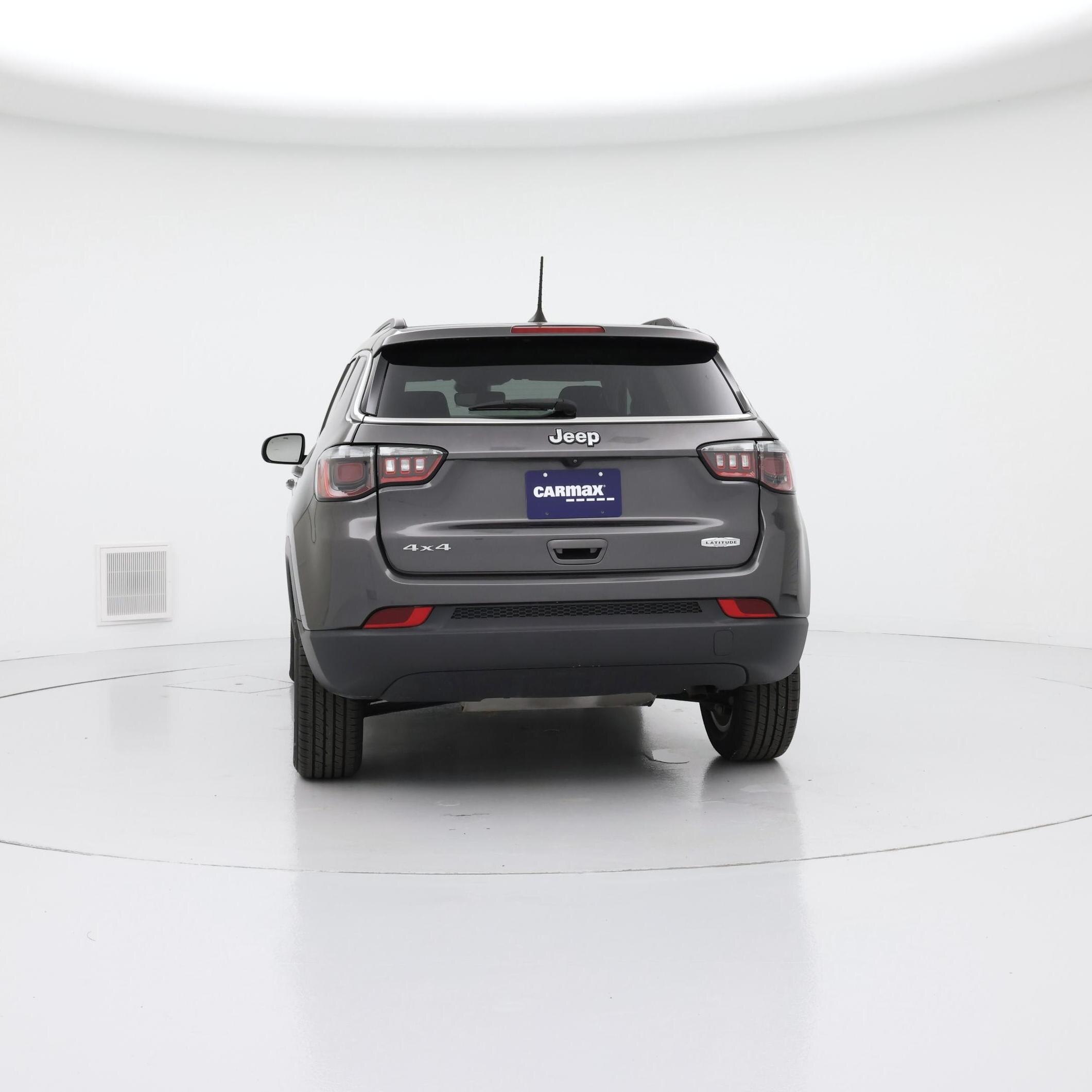 Thumbnail: 2022 Jeep Compass - 6