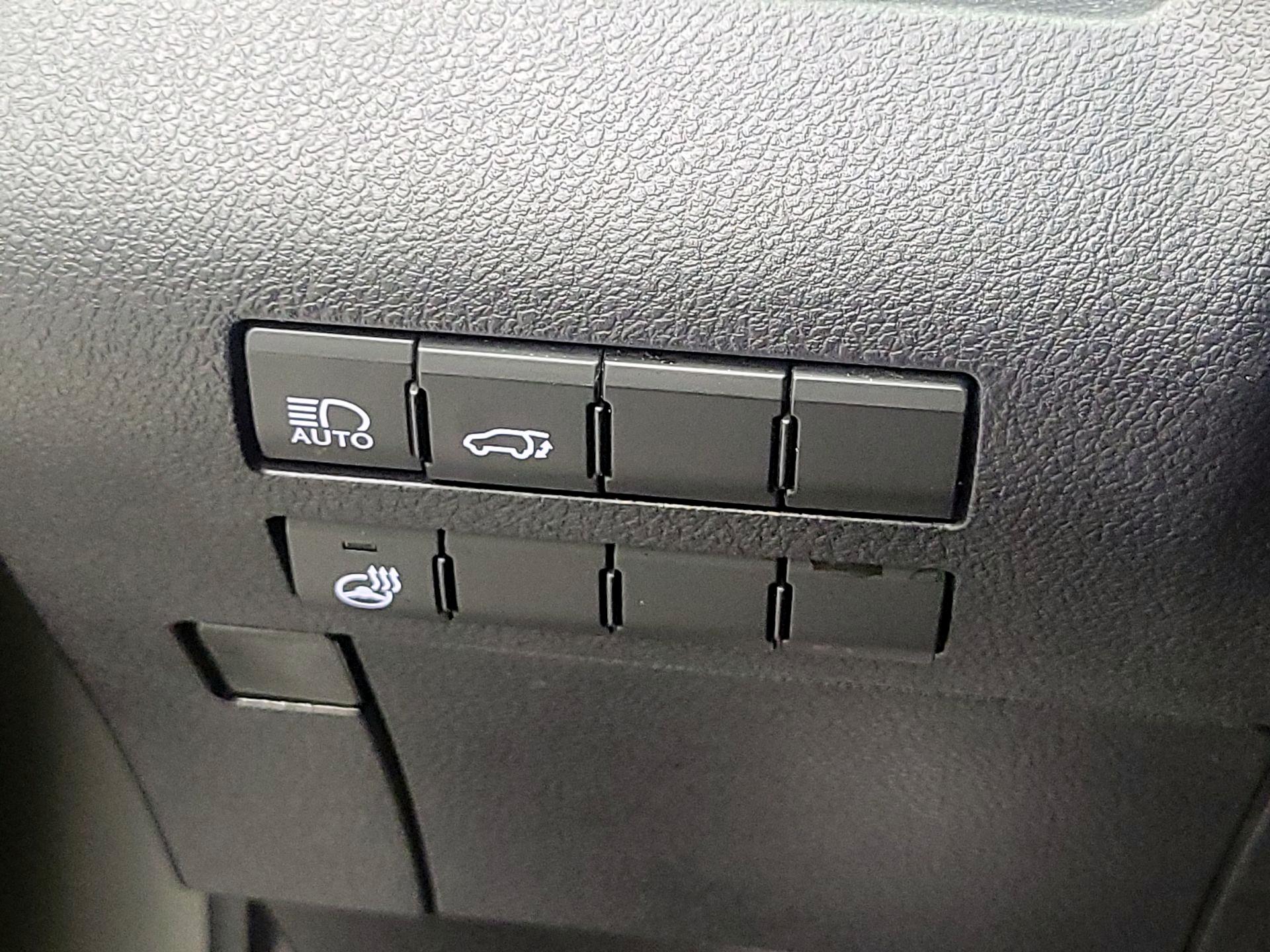 Thumbnail: 2019 Lexus RX - 11