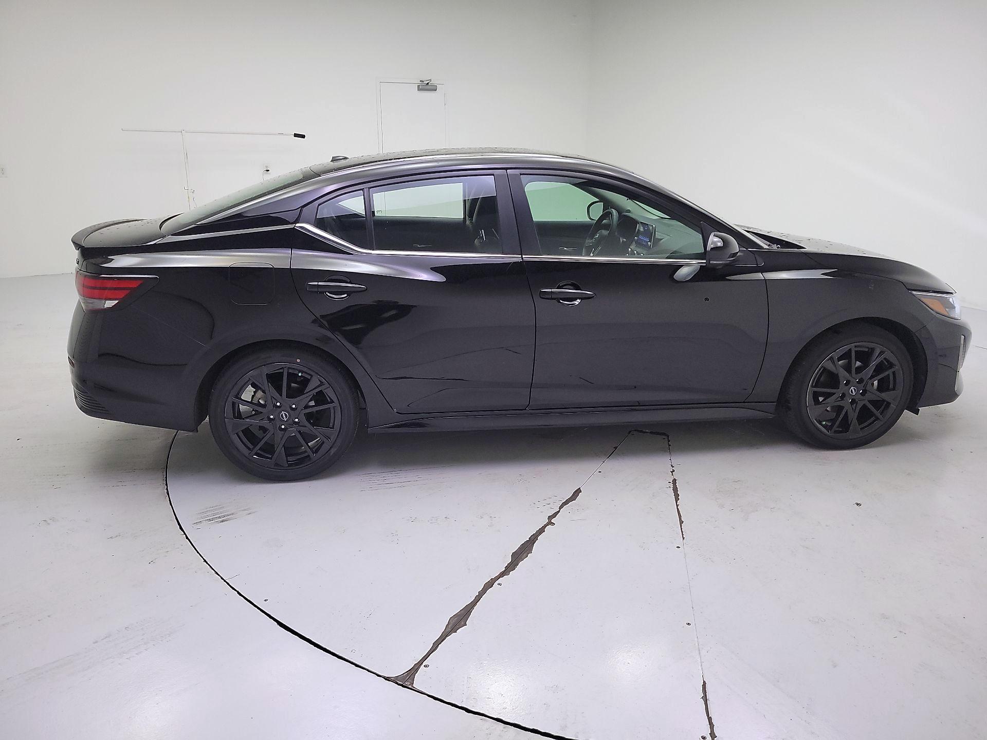 Thumbnail: 2024 Nissan Sentra - 4