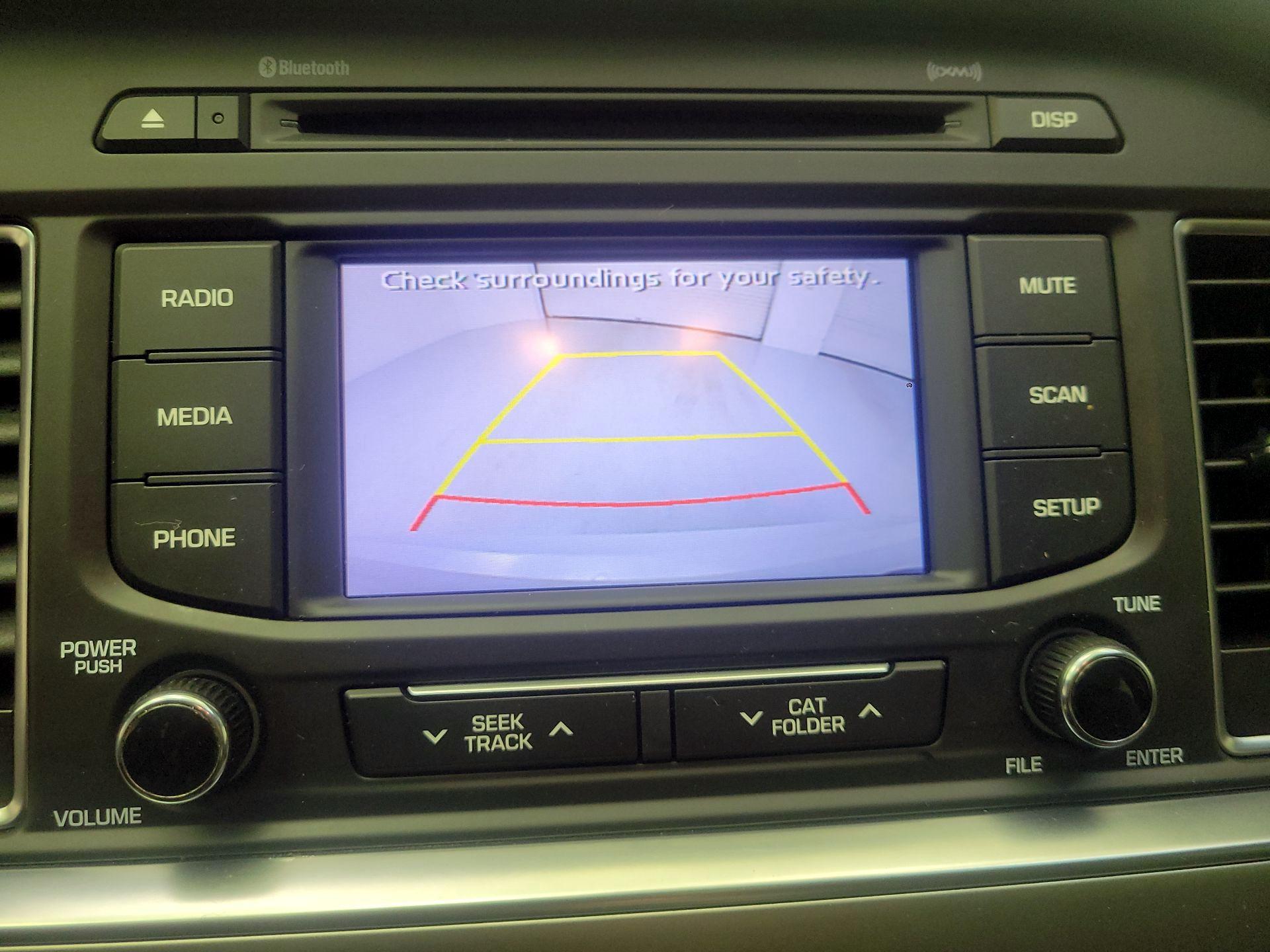 Thumbnail: 2015 Hyundai Sonata - 12