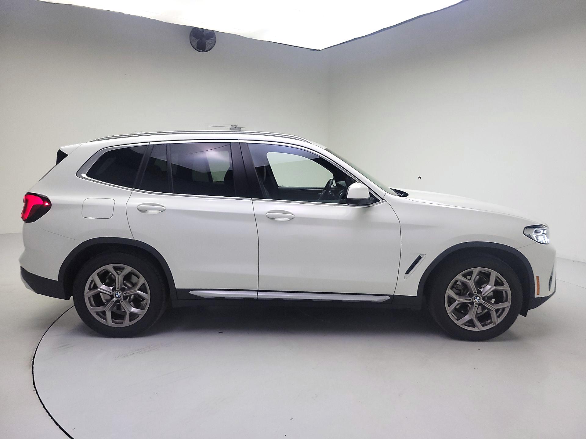 Thumbnail: 2022 BMW X3 - 4