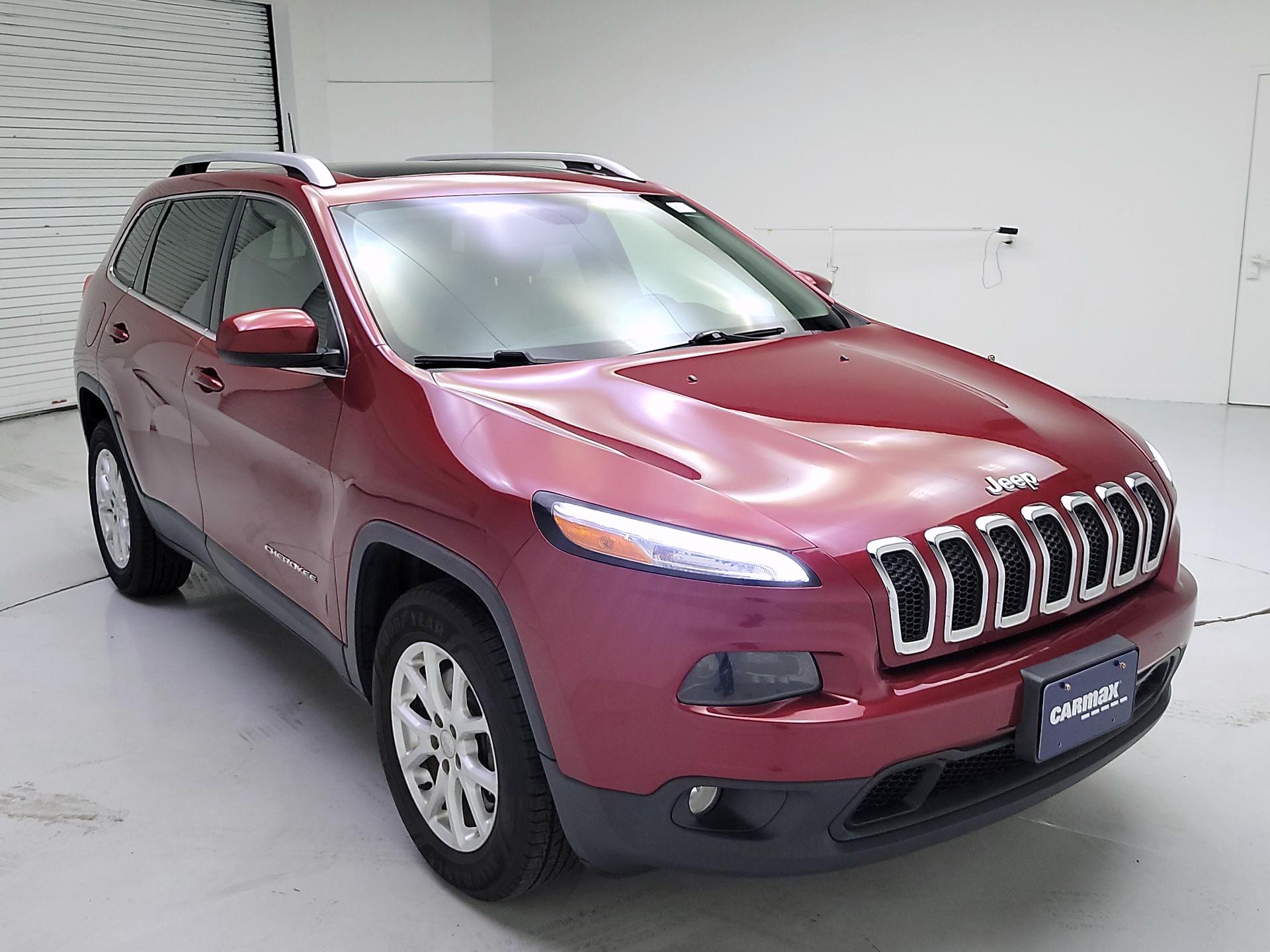 Thumbnail: 2016 Jeep Cherokee - 1