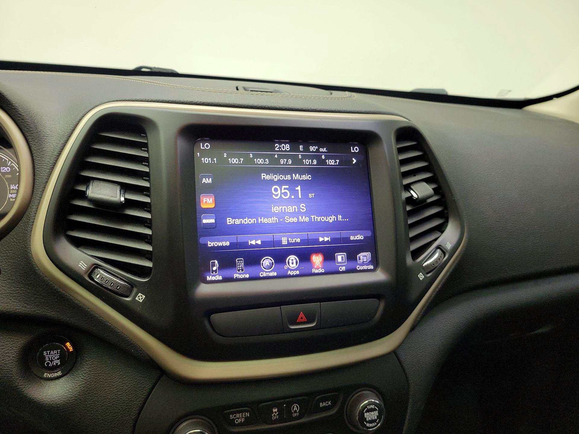 Thumbnail: 2016 Jeep Cherokee - 13