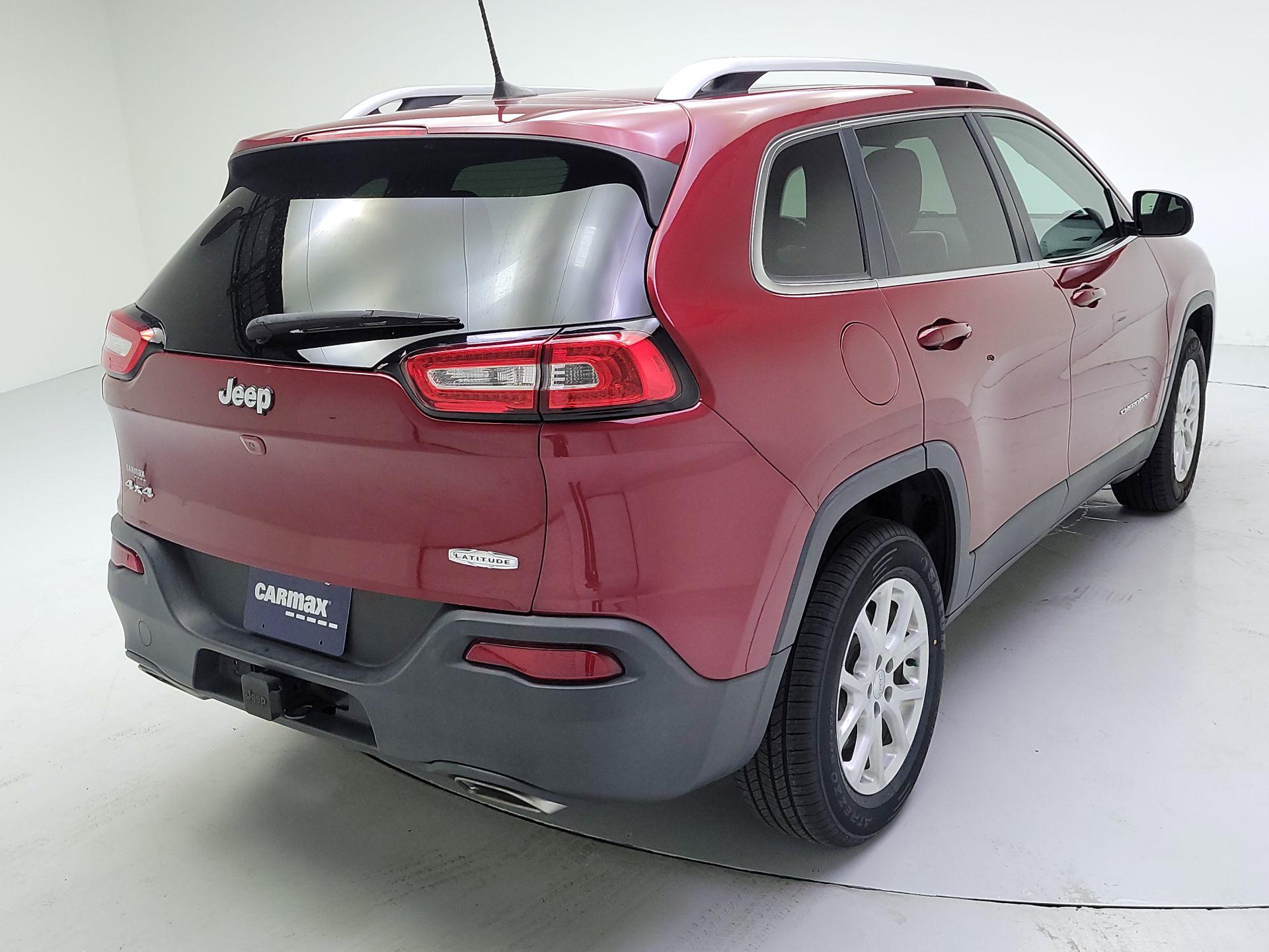 Thumbnail: 2016 Jeep Cherokee - 5