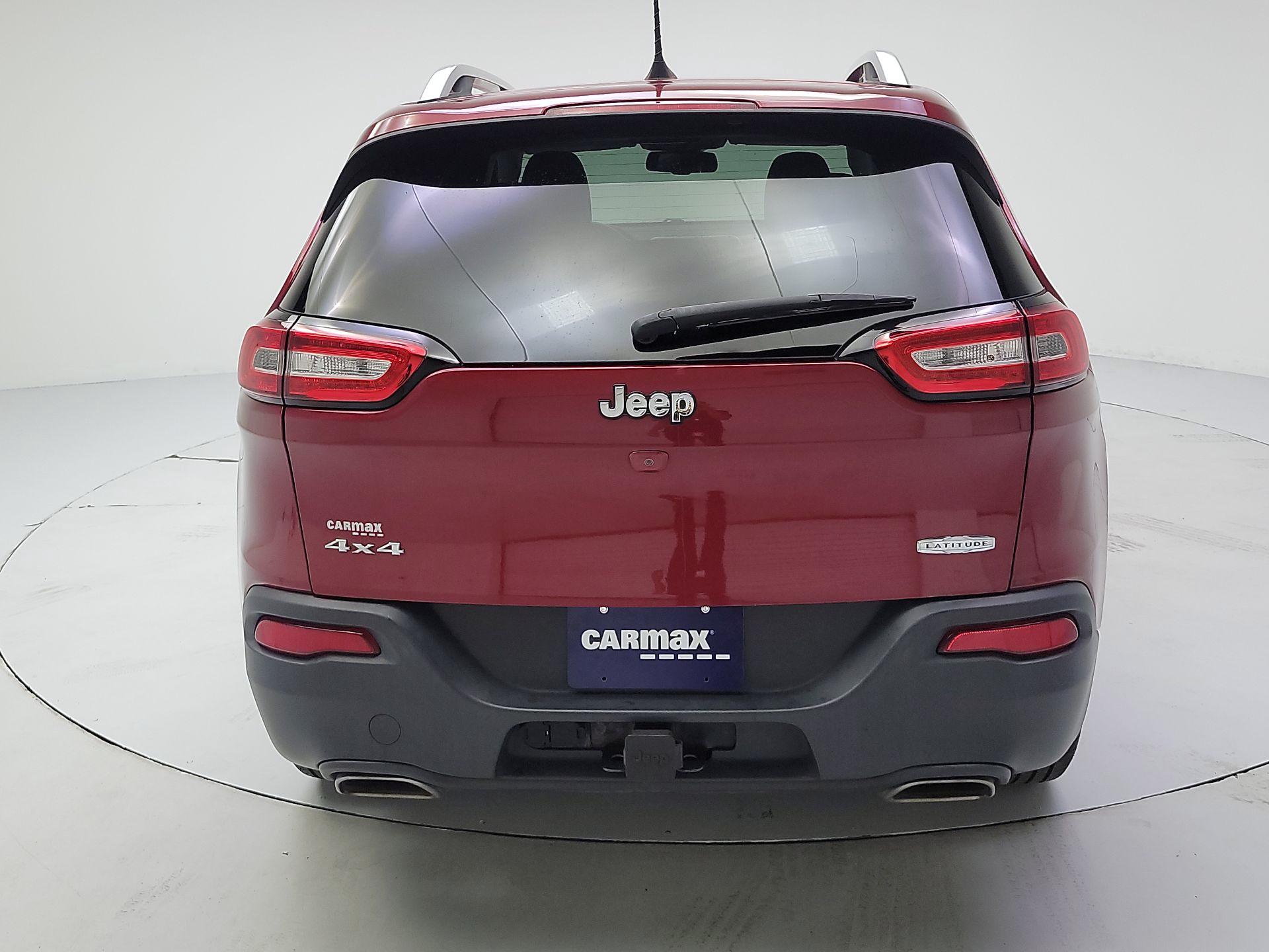 Thumbnail: 2016 Jeep Cherokee - 6