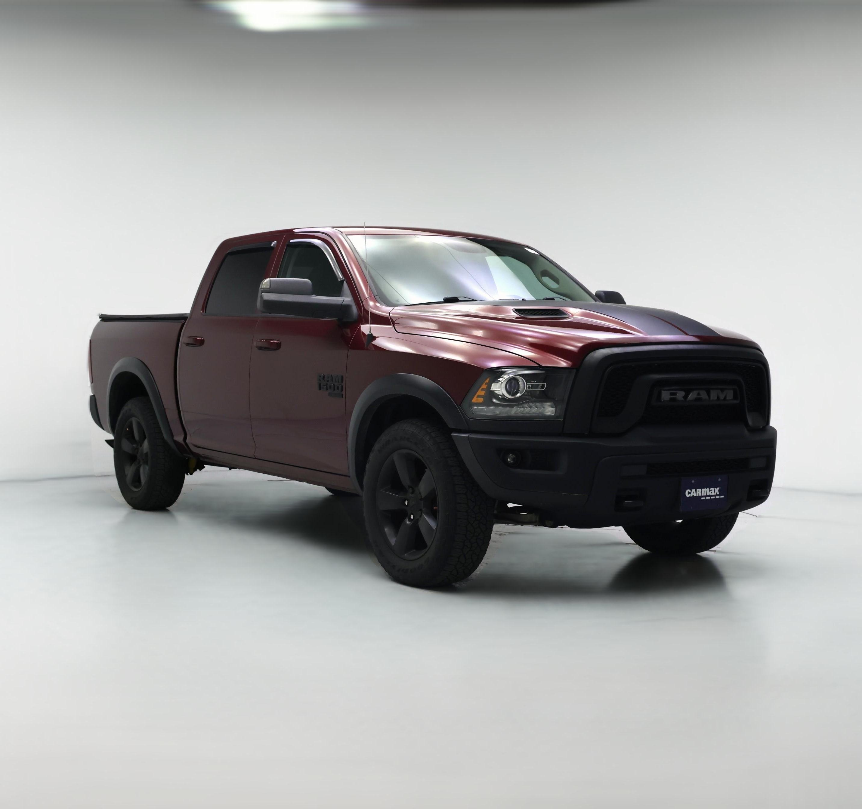 Thumbnail: 2019 RAM 1500 Classic - 1