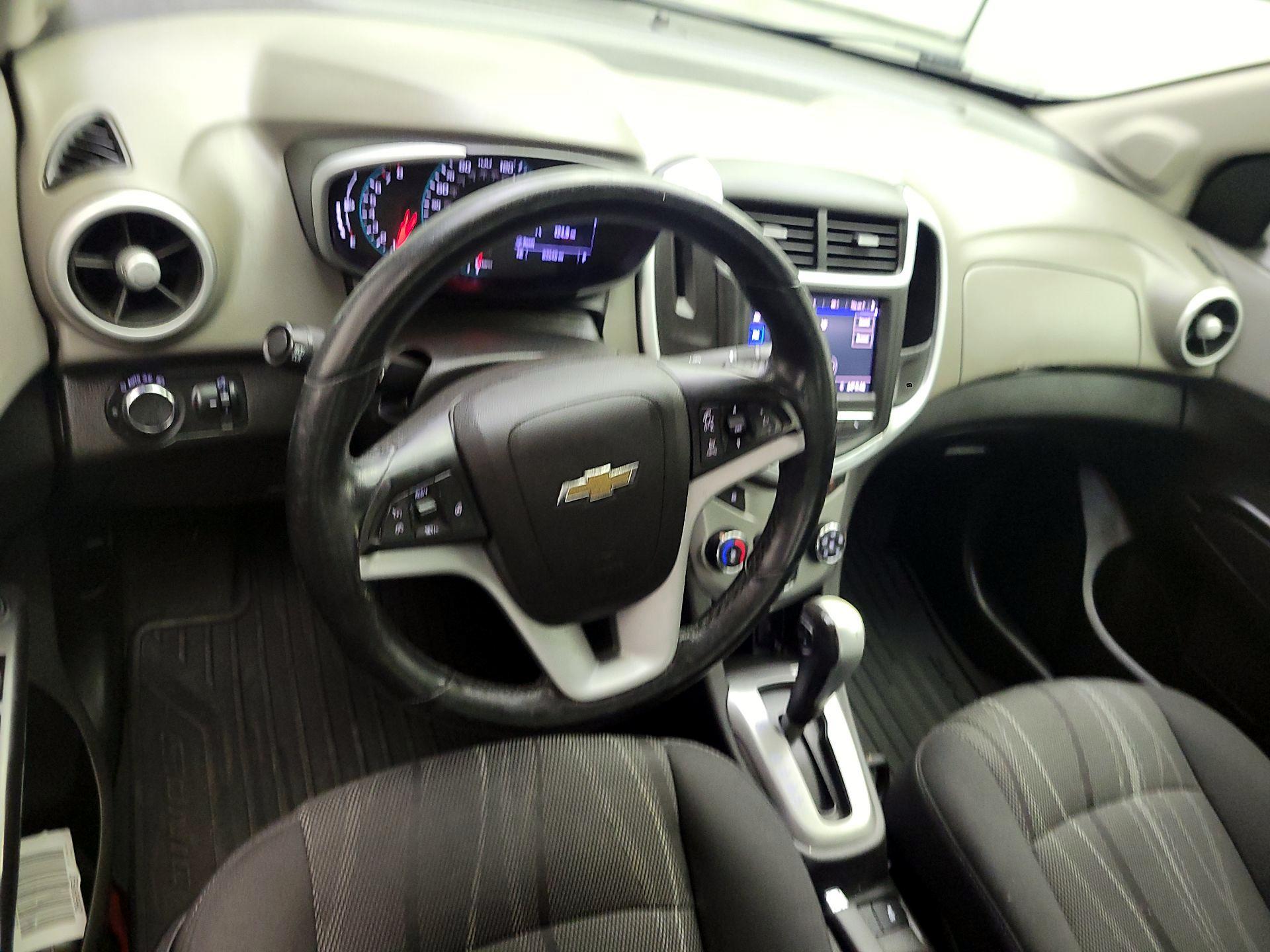Thumbnail: 2020 Chevrolet Sonic - 9
