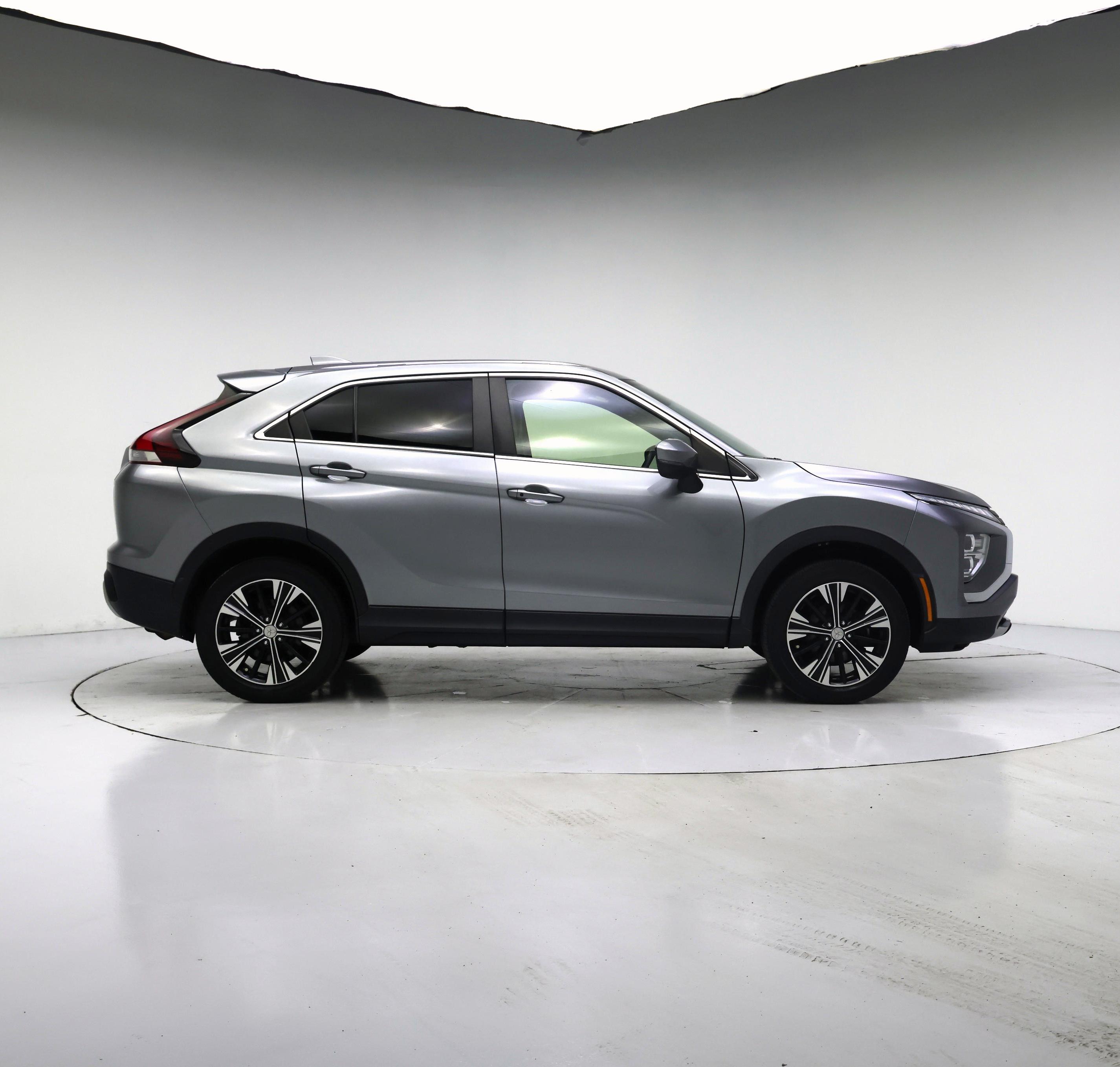 Thumbnail: 2022 Mitsubishi Eclipse Cross - 7