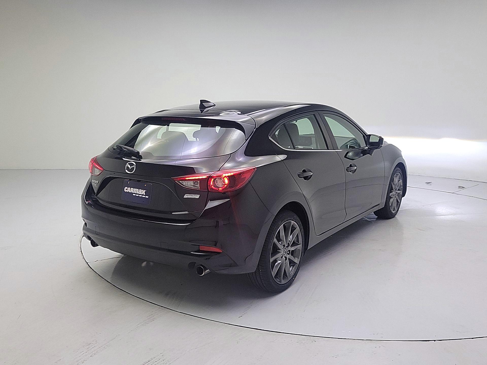 Thumbnail: 2018 Mazda Mazda3 - 5