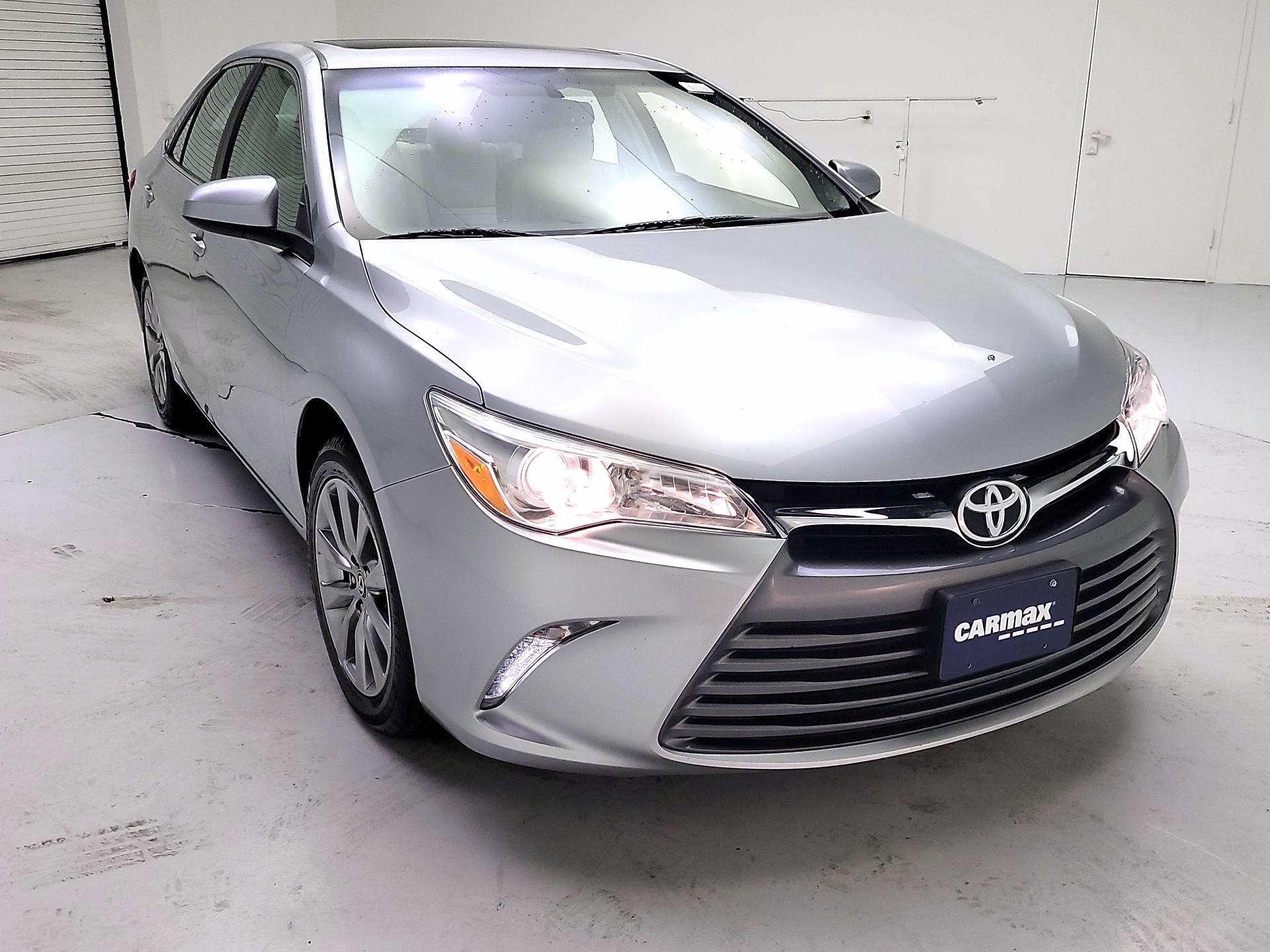 Thumbnail: 2016 Toyota Camry - 1