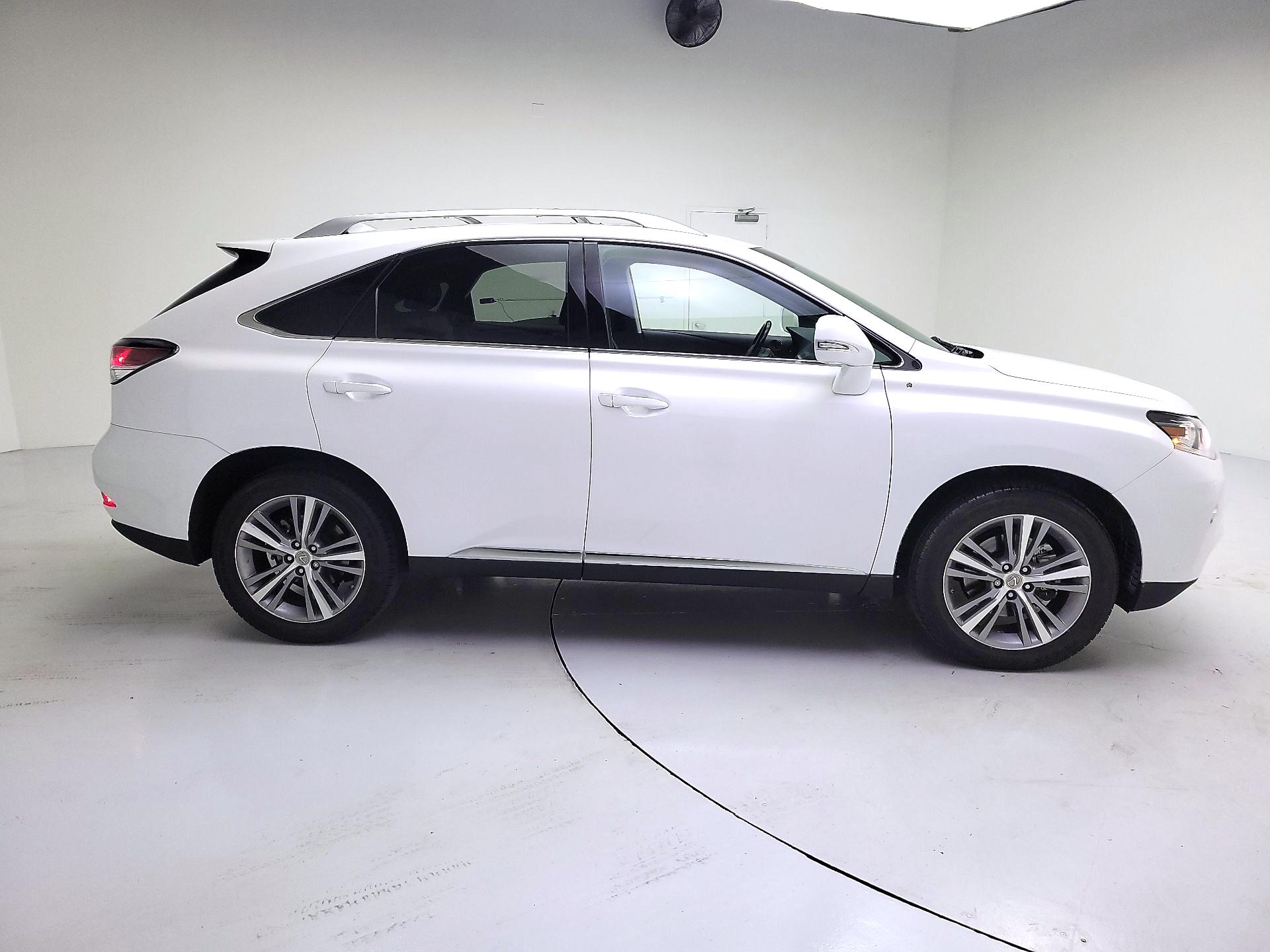 Thumbnail: 2015 Lexus RX - 4
