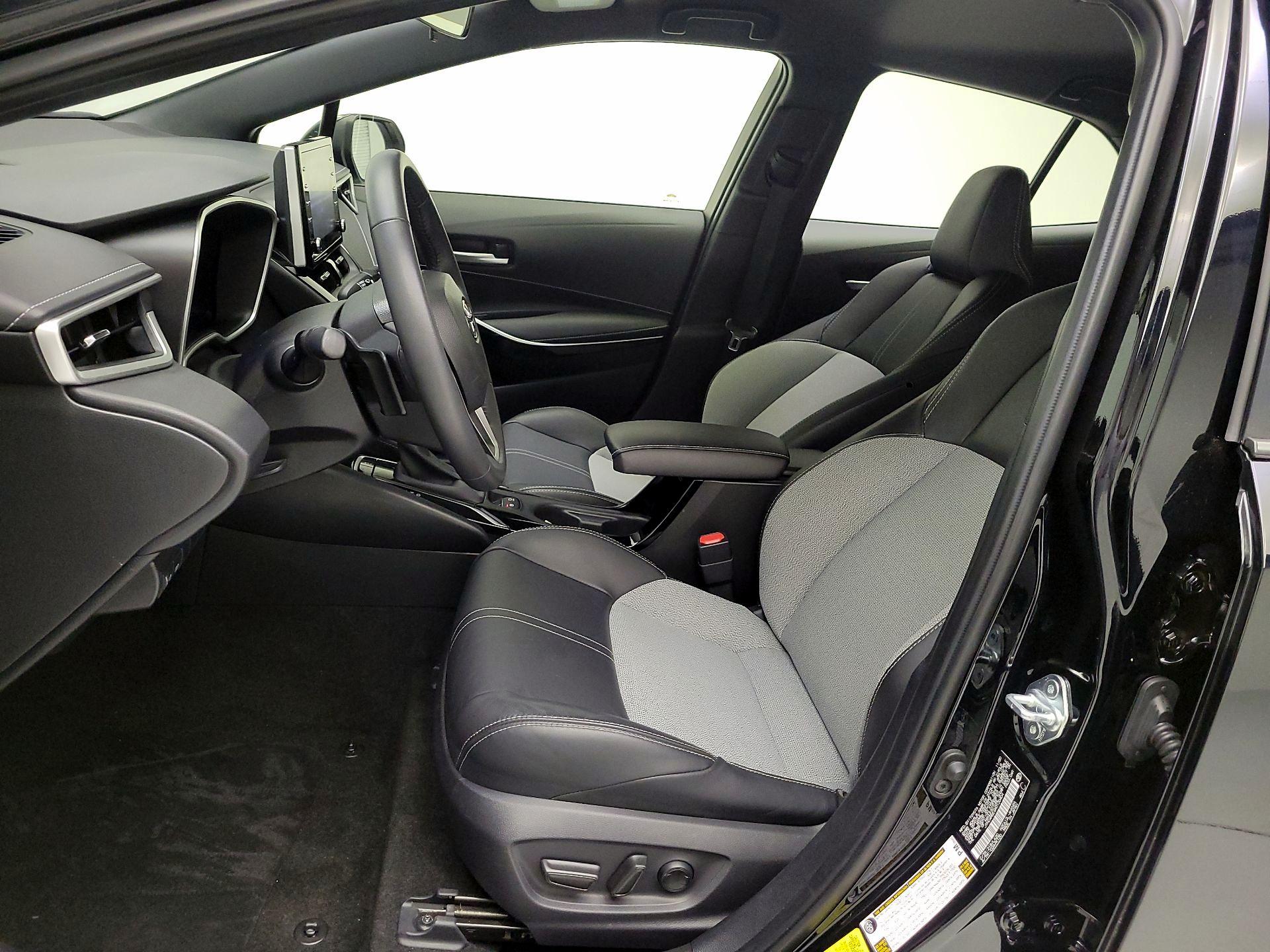 Thumbnail: 2021 Toyota Corolla - 9