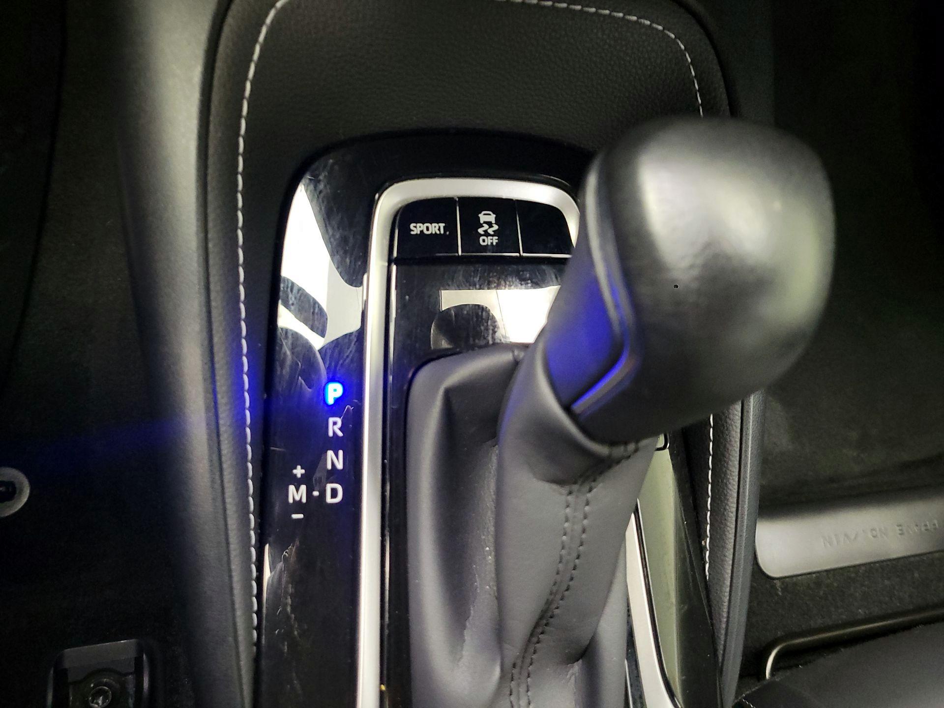 Thumbnail: 2021 Toyota Corolla - 16