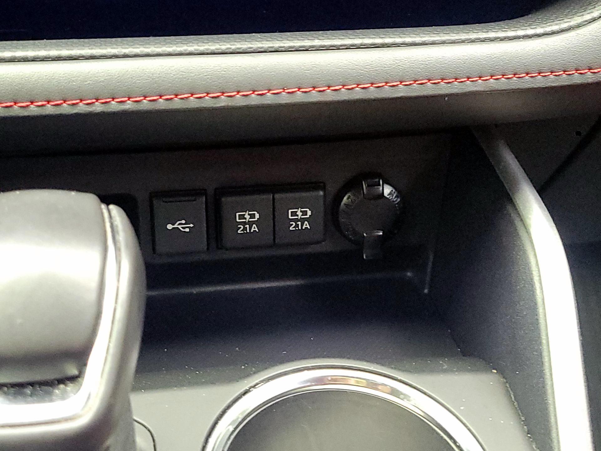 Thumbnail: 2021 Toyota Highlander - 16