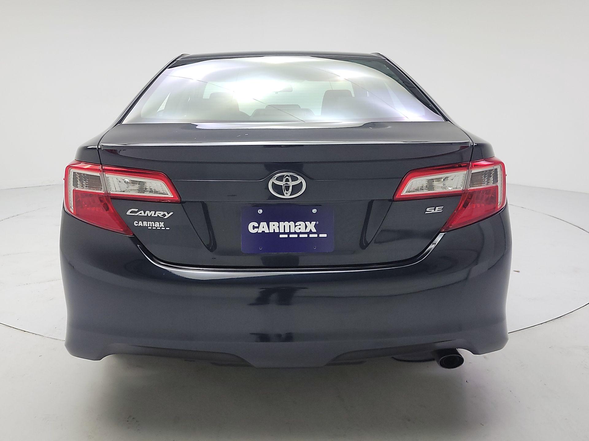 Thumbnail: 2014 Toyota Camry - 6