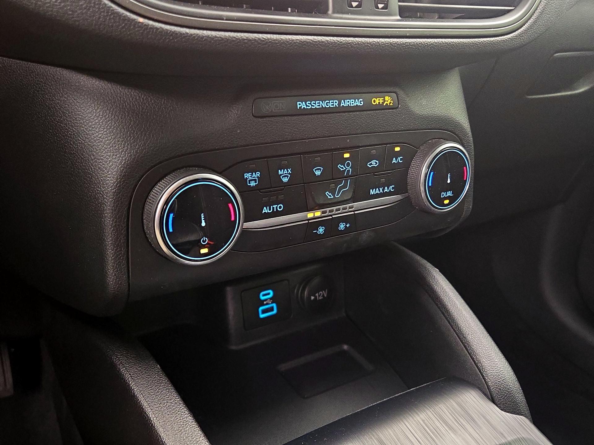 Thumbnail: 2023 Ford Escape - 16