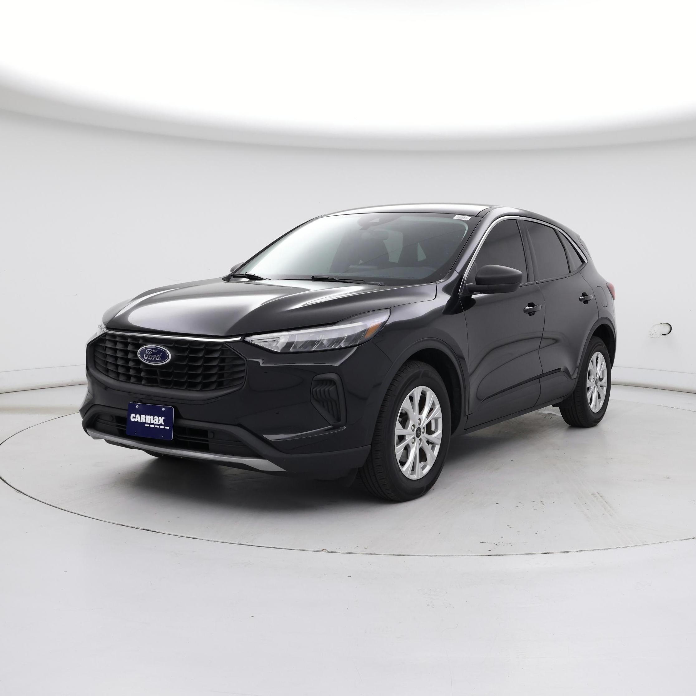 Thumbnail: 2023 Ford Escape - 4