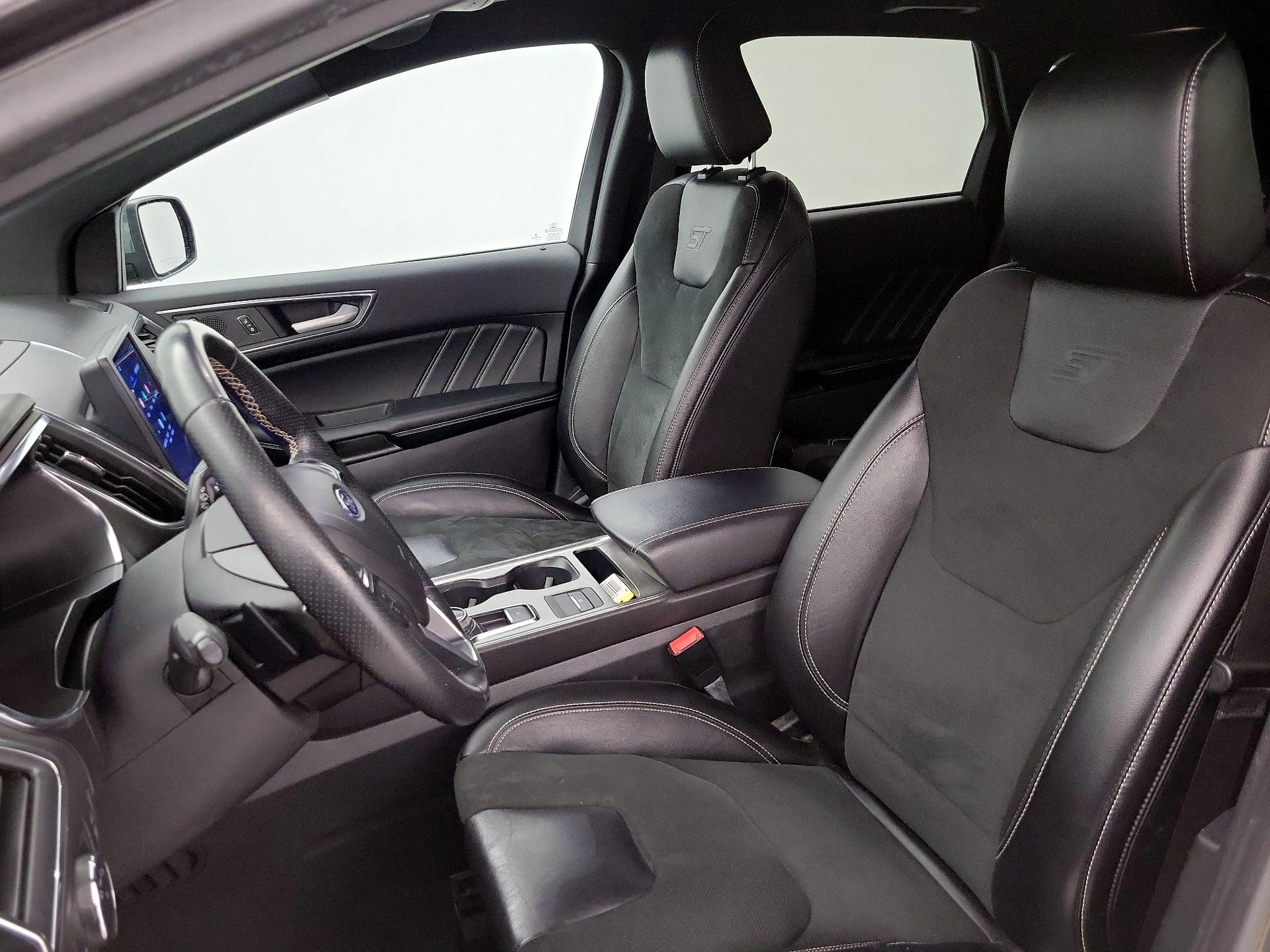 Thumbnail: 2021 Ford Edge - 11