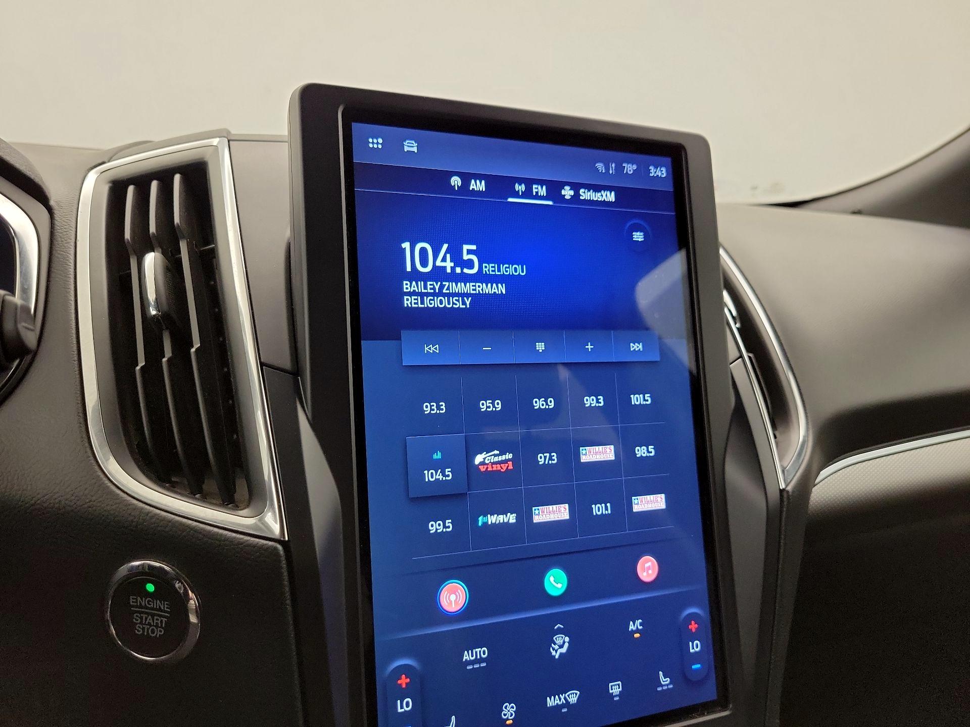Thumbnail: 2021 Ford Edge - 15