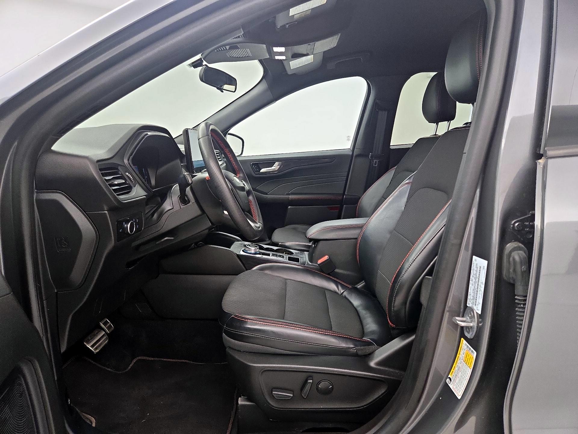 Thumbnail: 2023 Ford Escape - 11