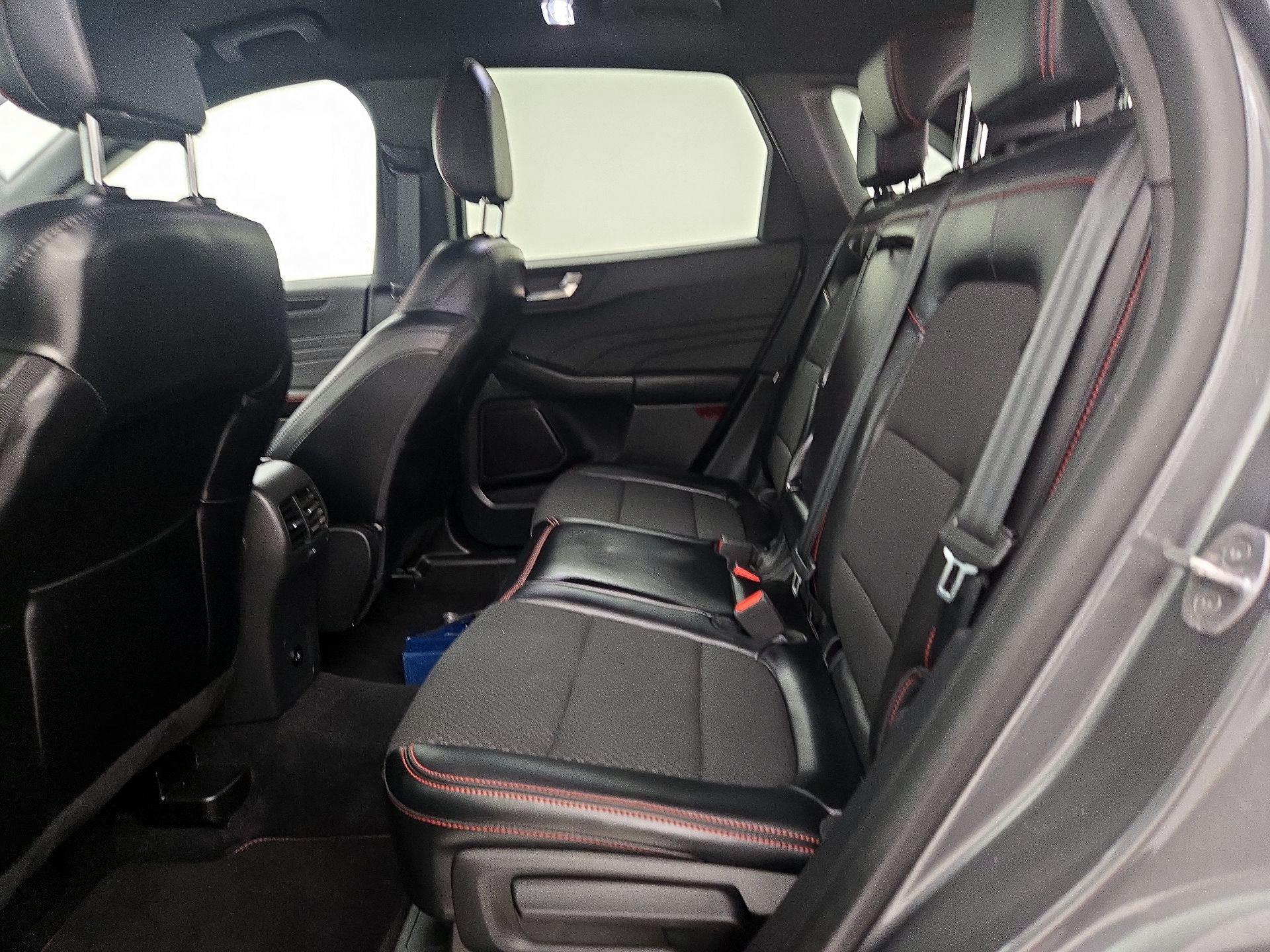 Thumbnail: 2023 Ford Escape - 20