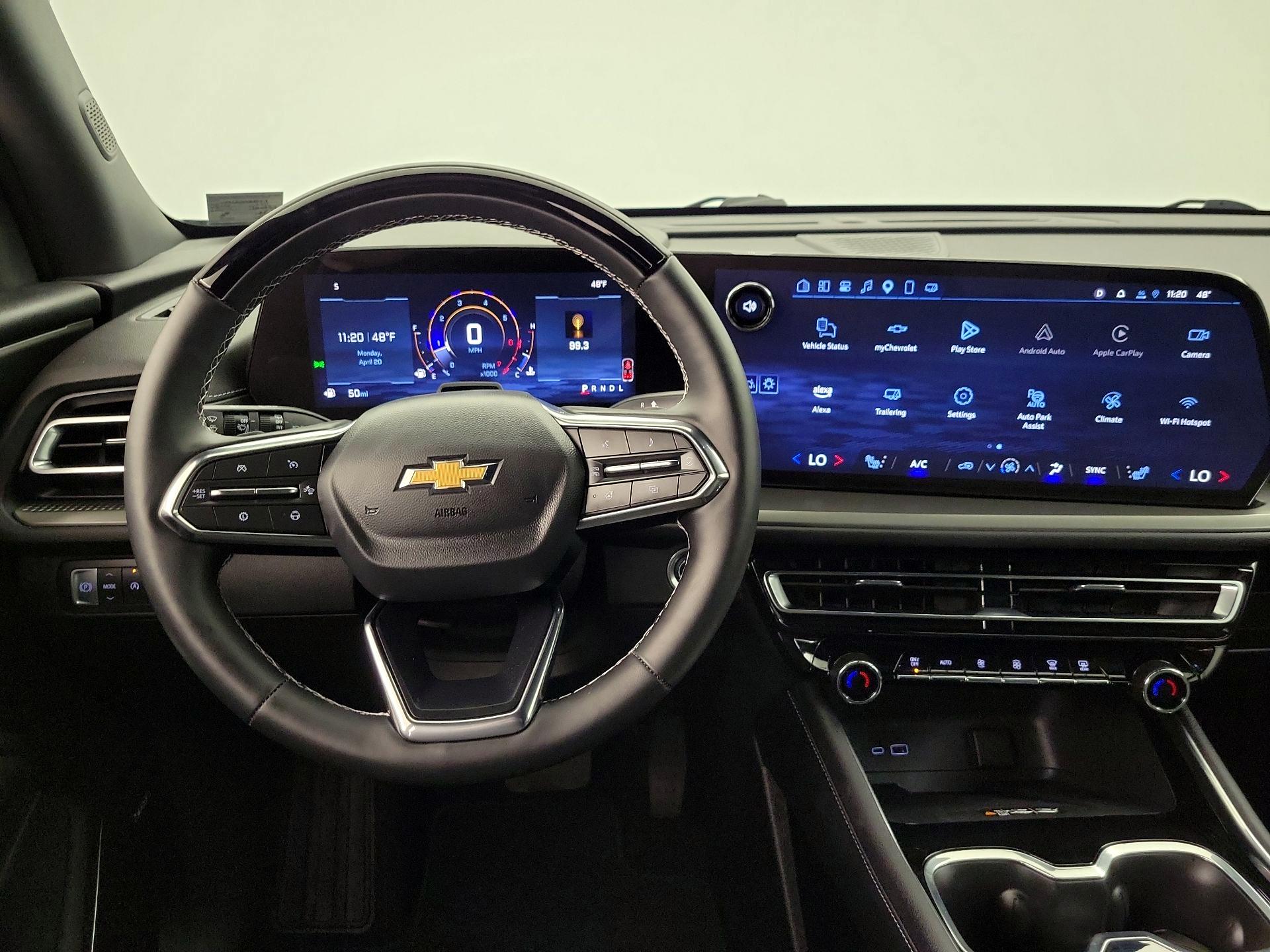 Thumbnail: 2025 Chevrolet Traverse - 10