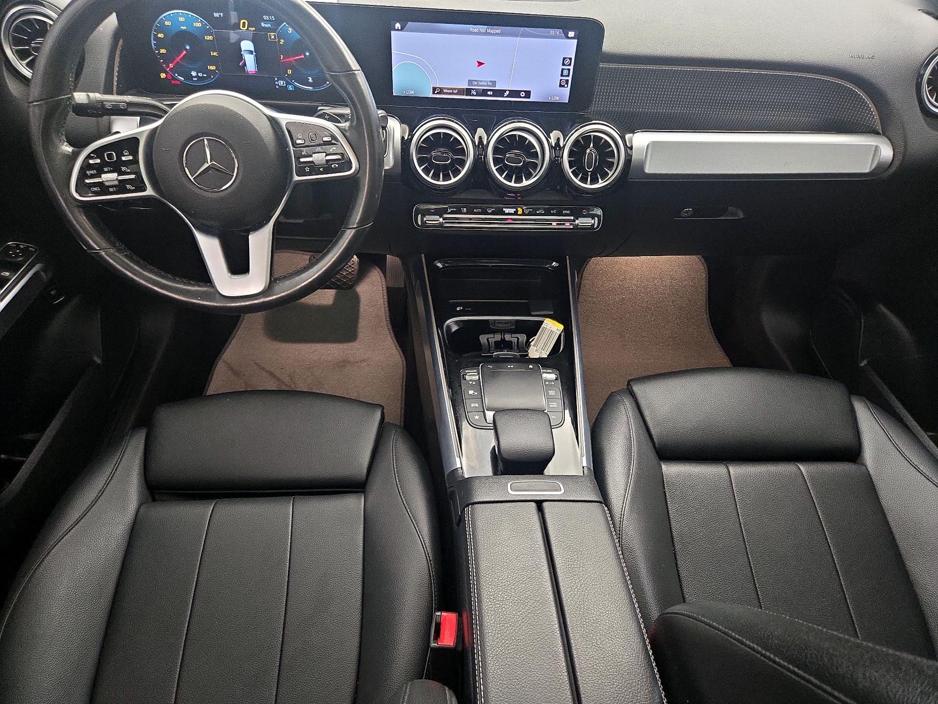 Thumbnail: 2022 Mercedes-Benz GLB - 9