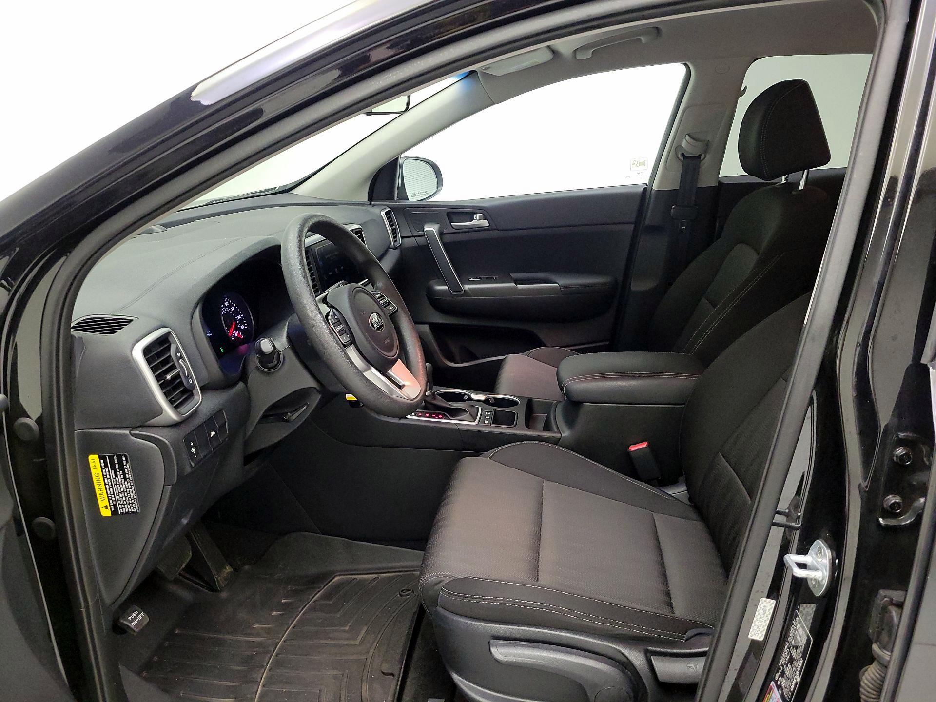 Thumbnail: 2020 Kia Sportage - 9