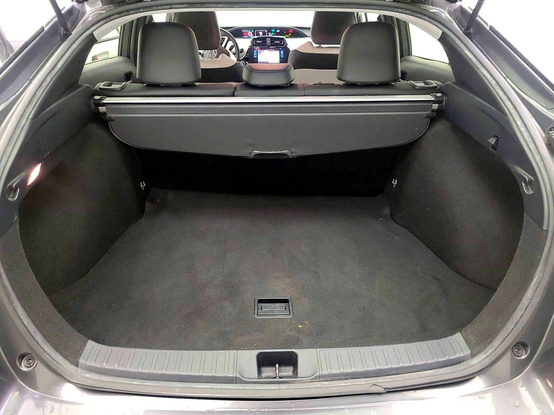 Thumbnail: 2017 Toyota Prius - 19