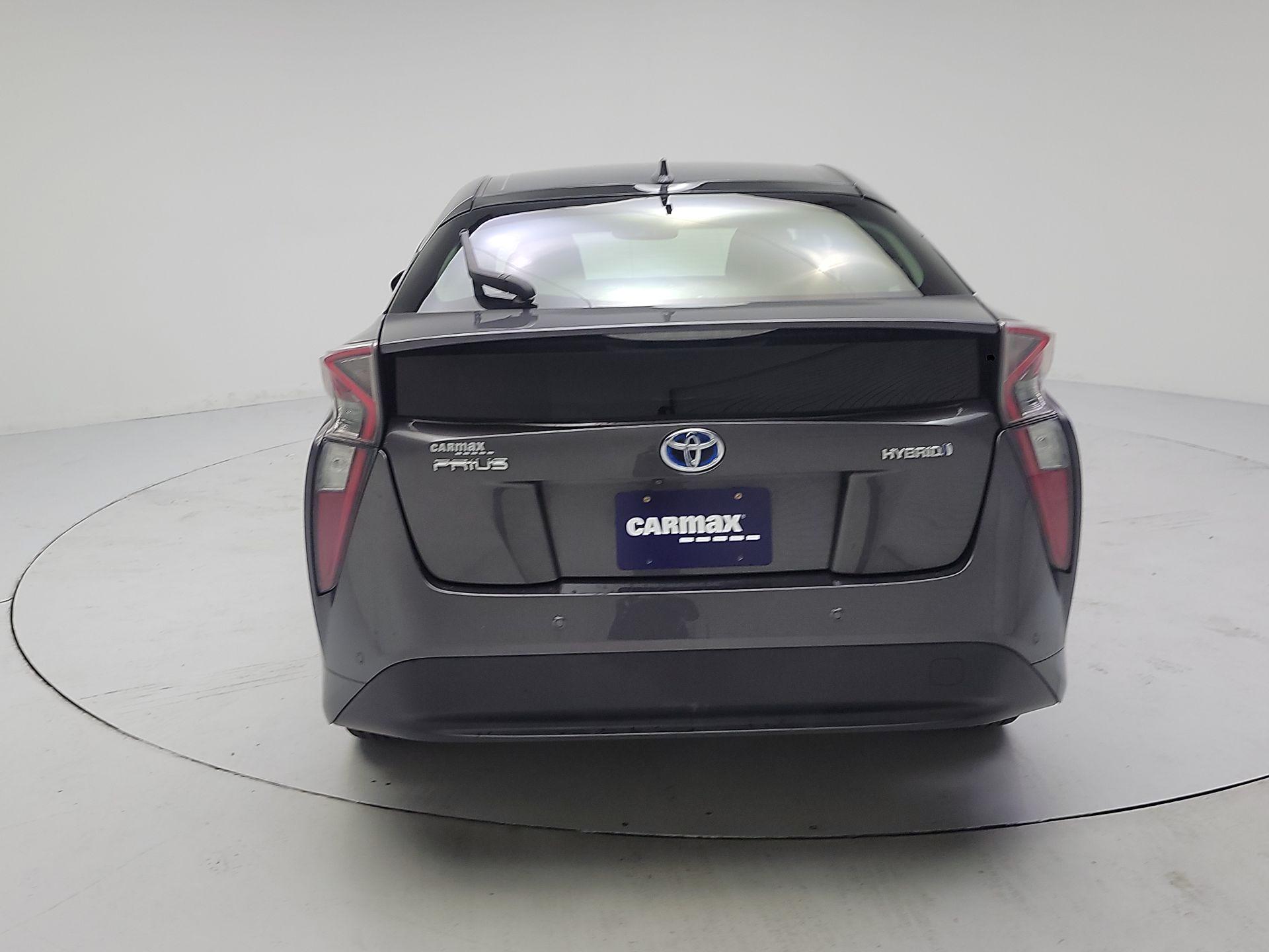 Thumbnail: 2017 Toyota Prius - 6