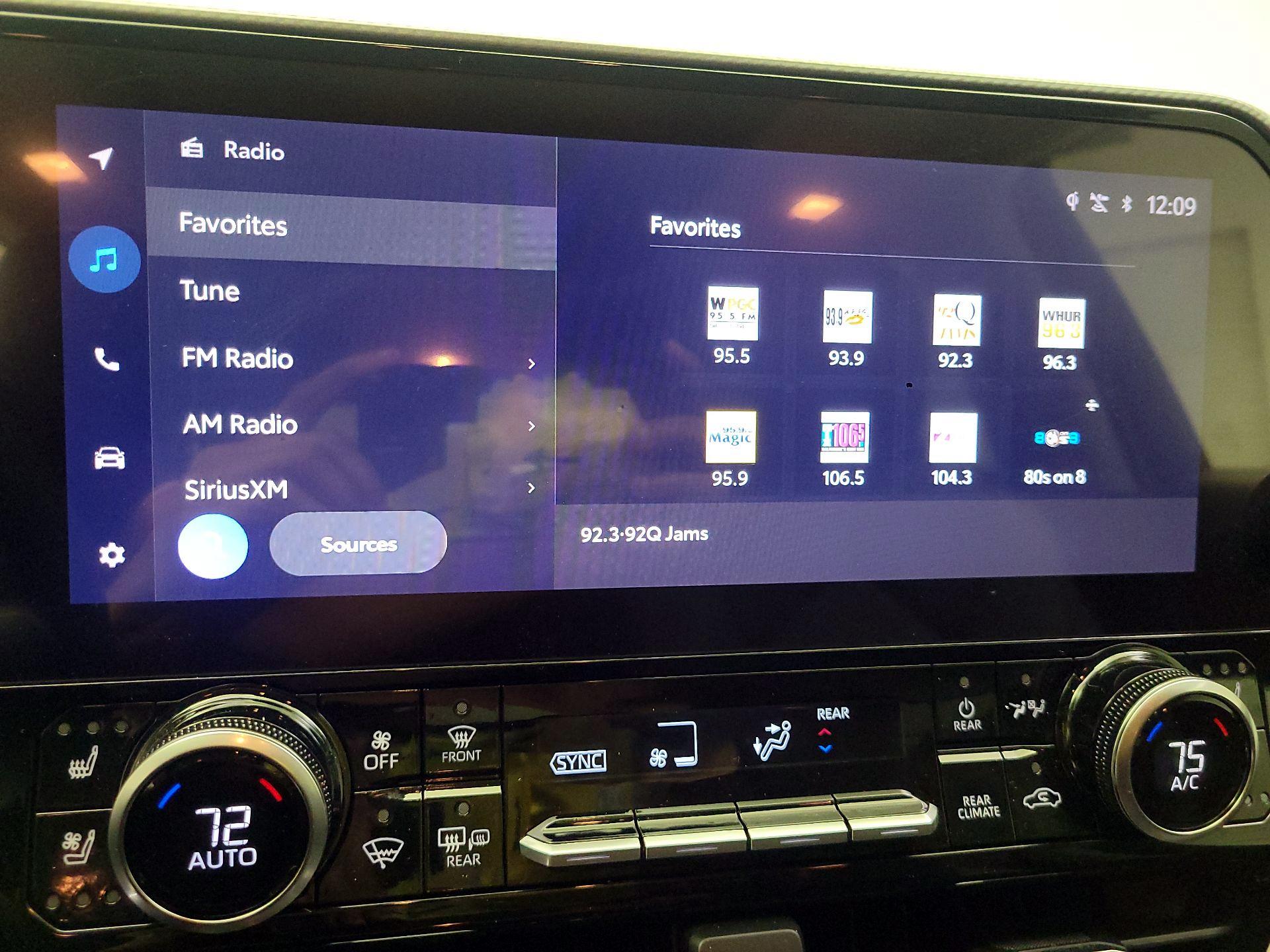 Thumbnail: 2024 Toyota Highlander - 13