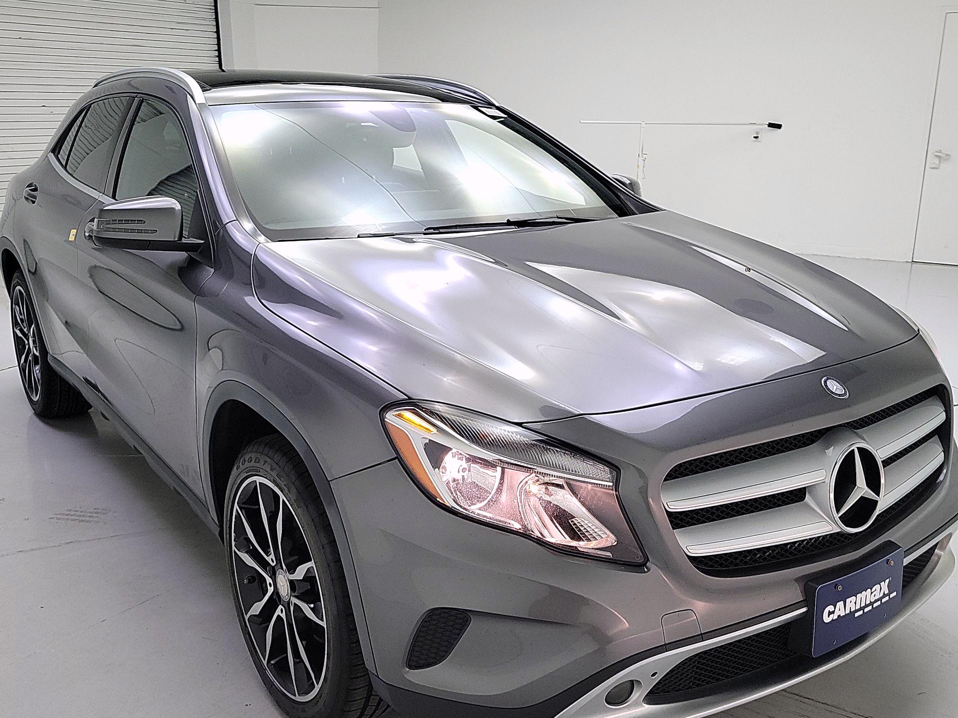 Thumbnail: 2017 Mercedes-Benz GLA - 1