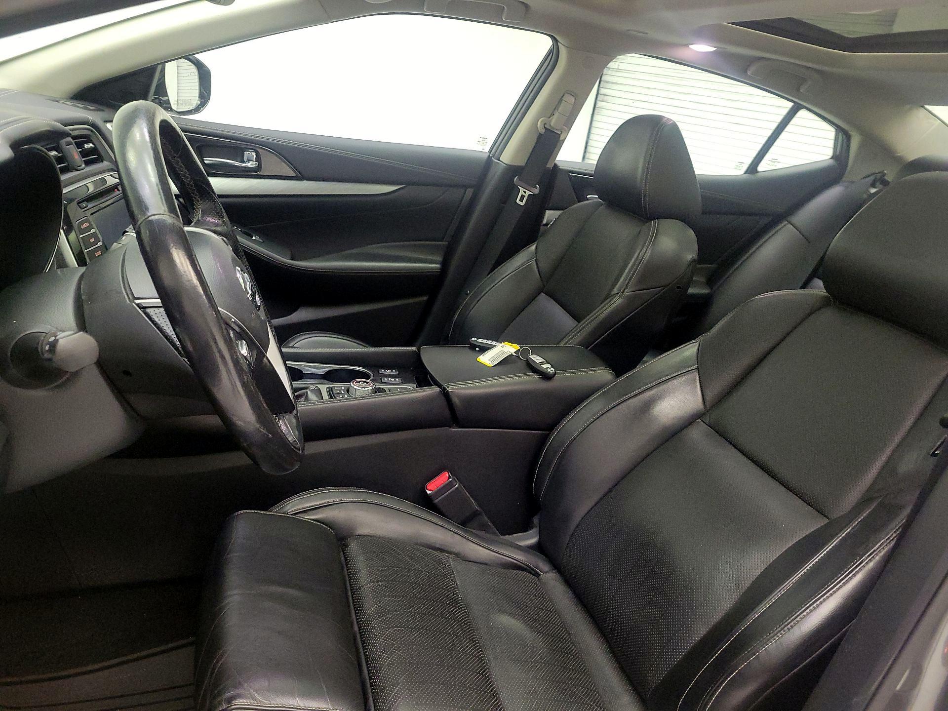 Thumbnail: 2016 Nissan Maxima - 9