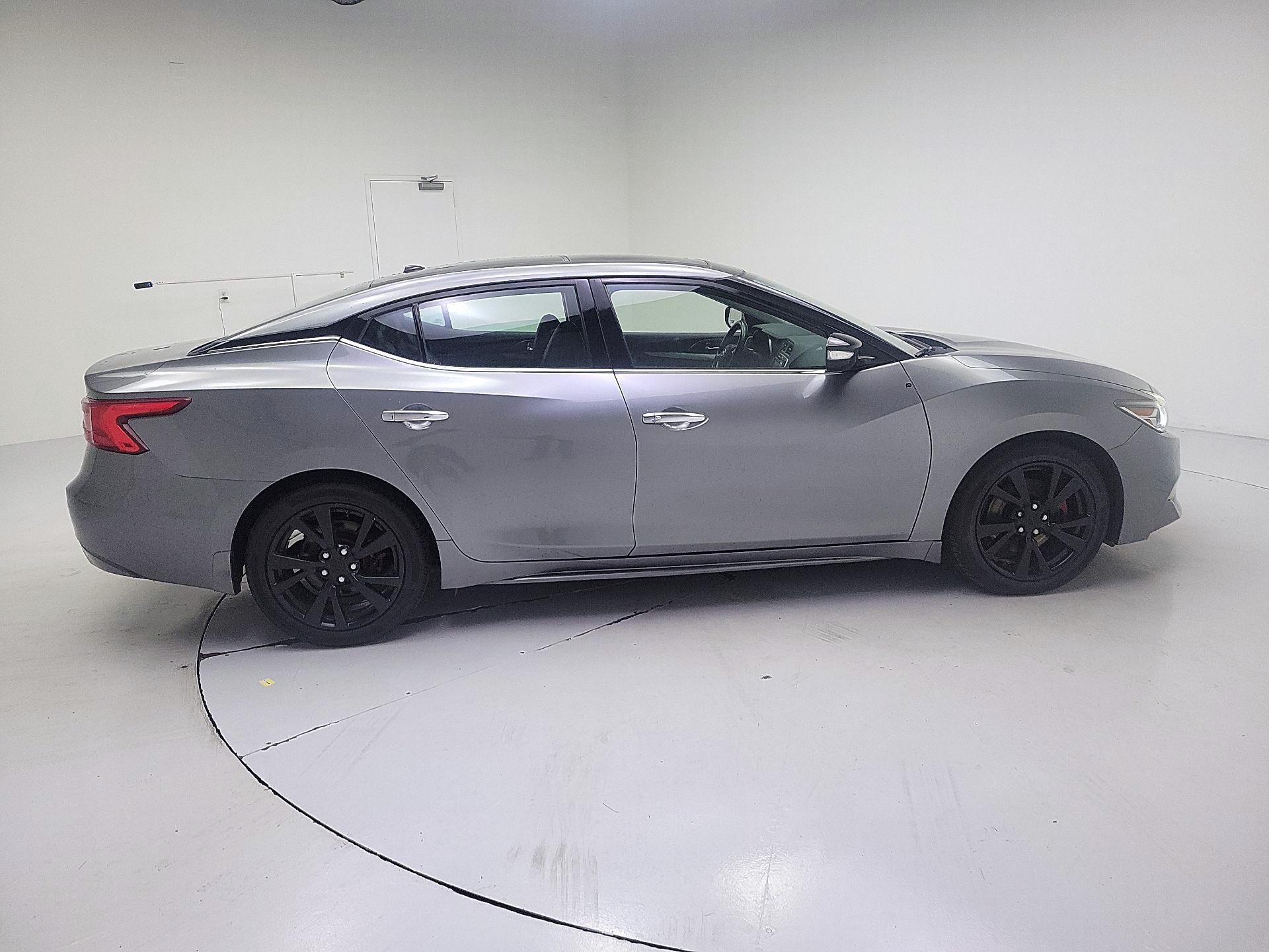 Thumbnail: 2016 Nissan Maxima - 4