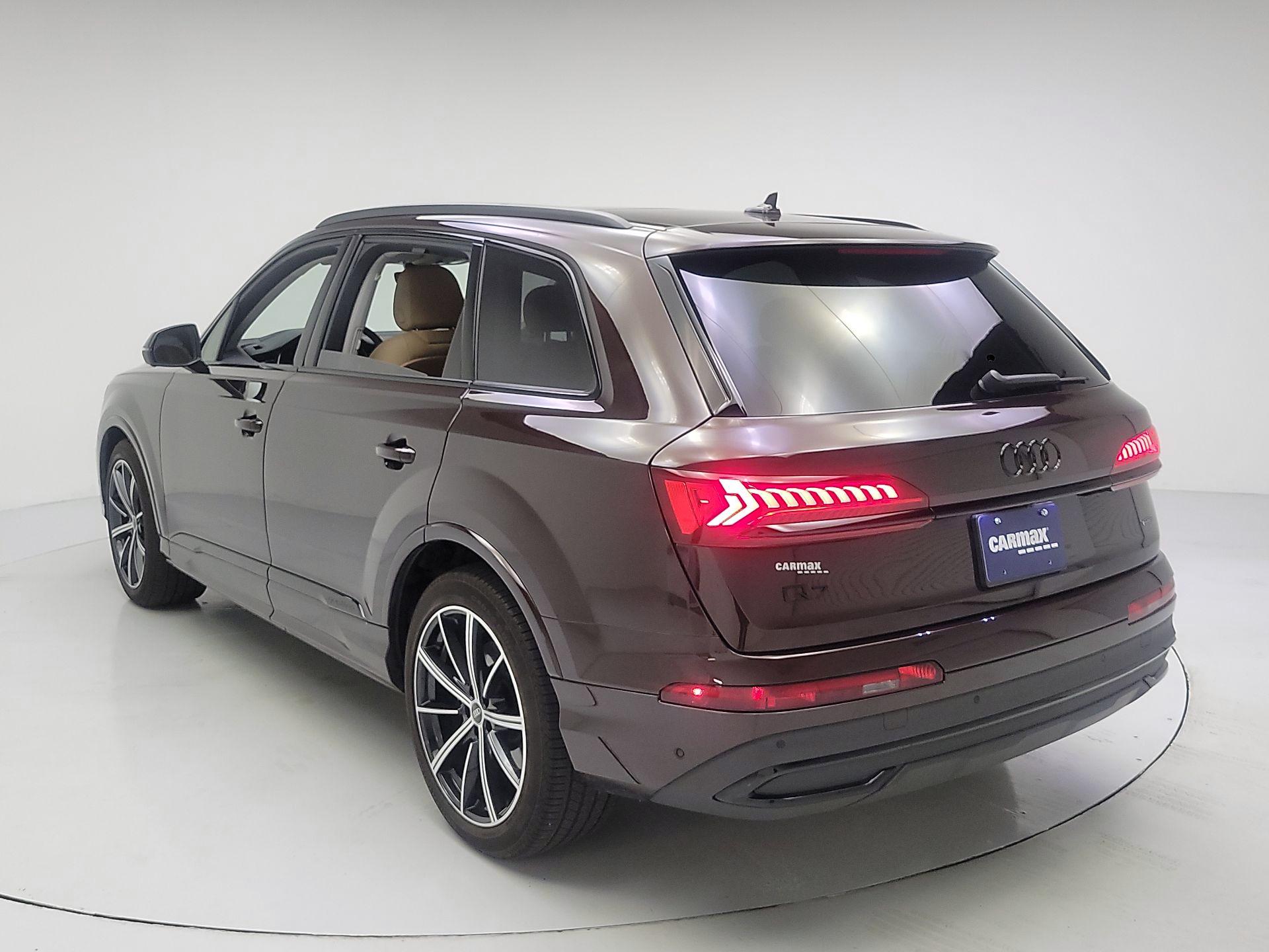 Thumbnail: 2022 Audi Q7 - 7