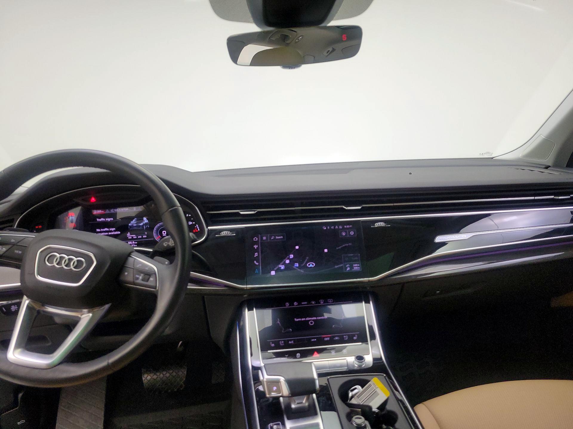 Thumbnail: 2022 Audi Q7 - 8