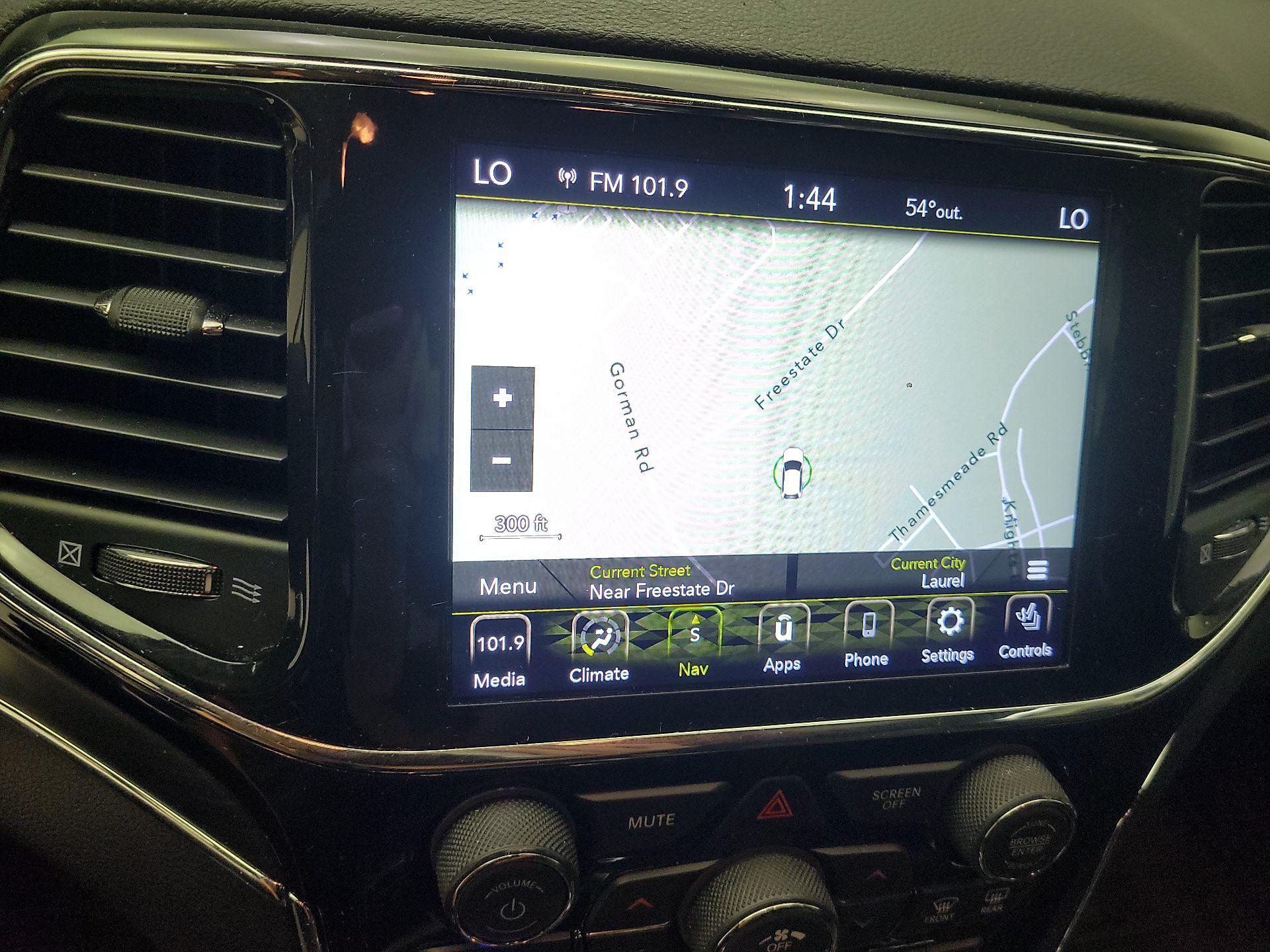 Thumbnail: 2020 Jeep Grand Cherokee - 12