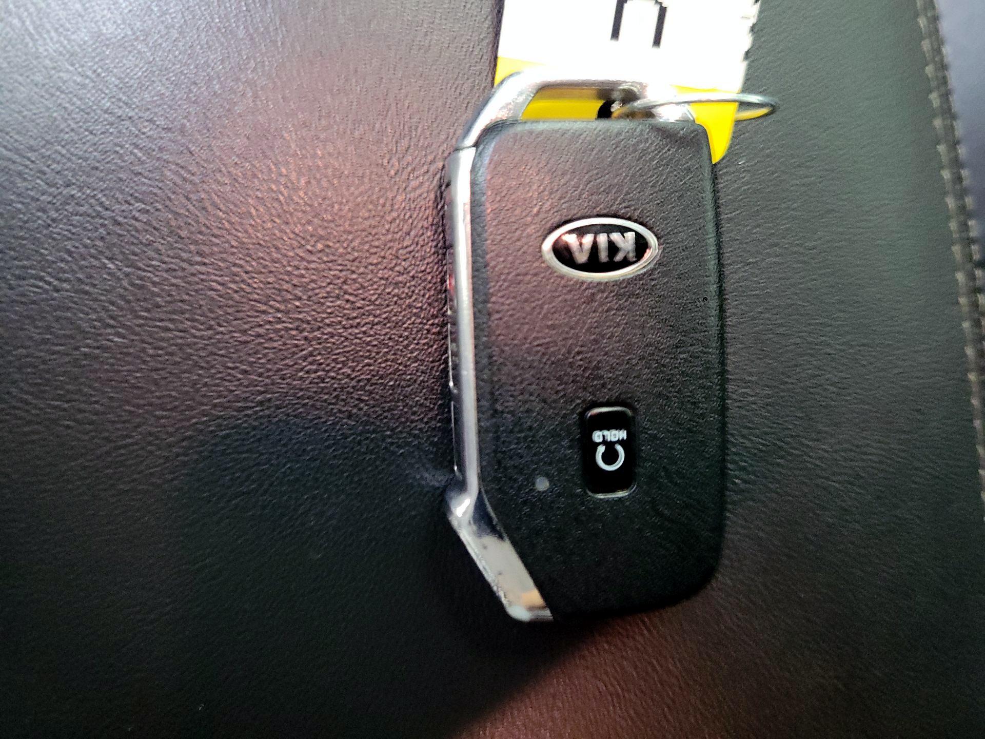 Thumbnail: 2021 Kia Sorento - 20