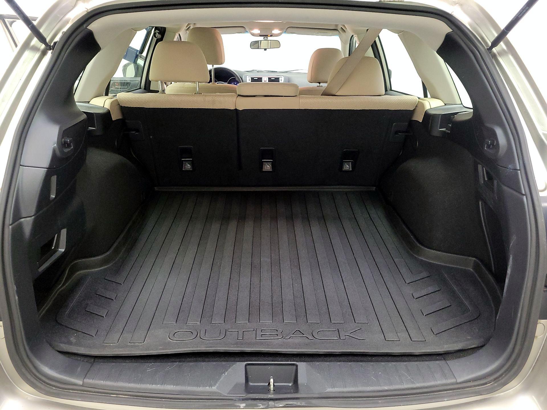 Thumbnail: 2018 Subaru Outback - 18