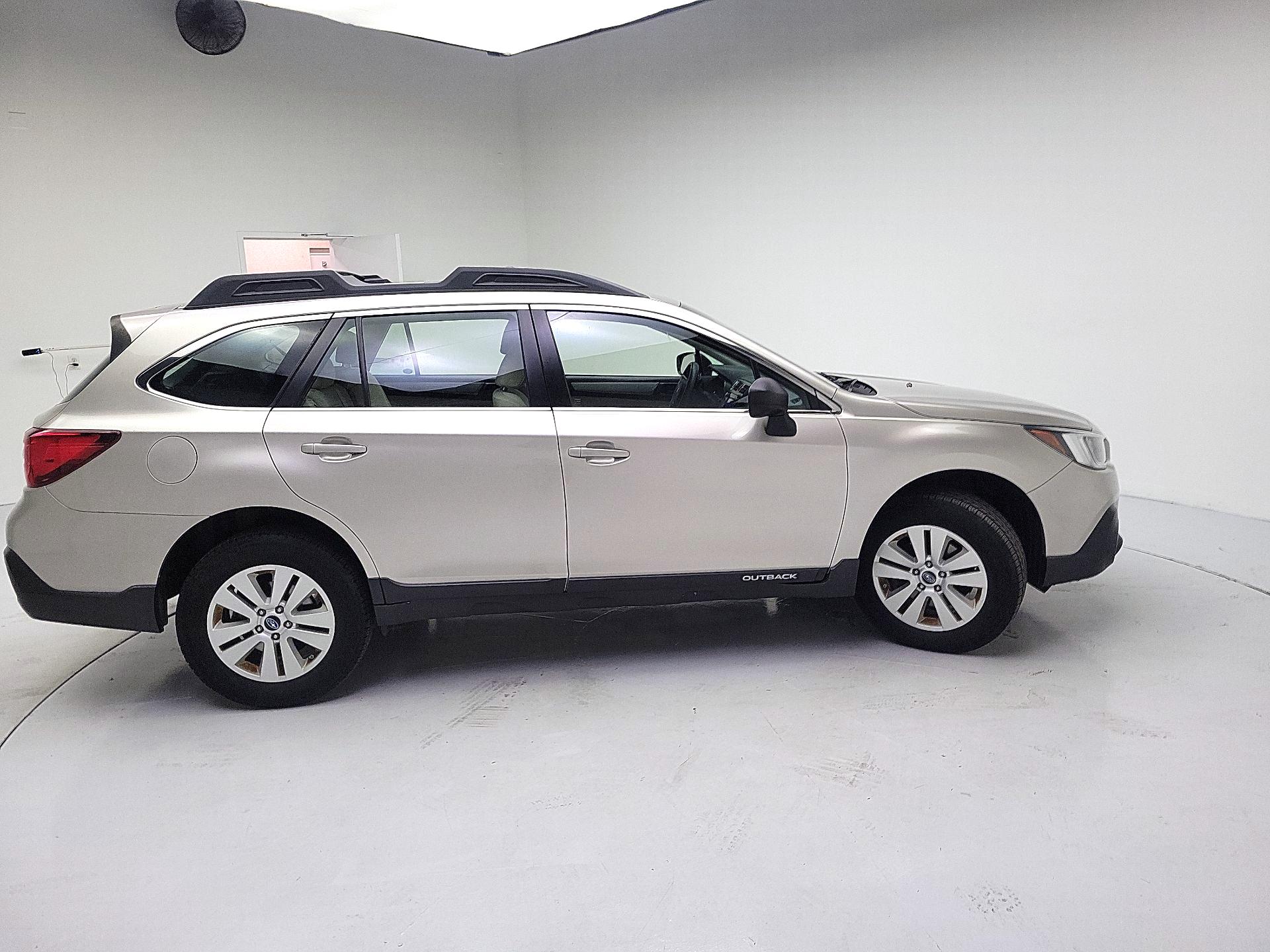 Thumbnail: 2018 Subaru Outback - 4