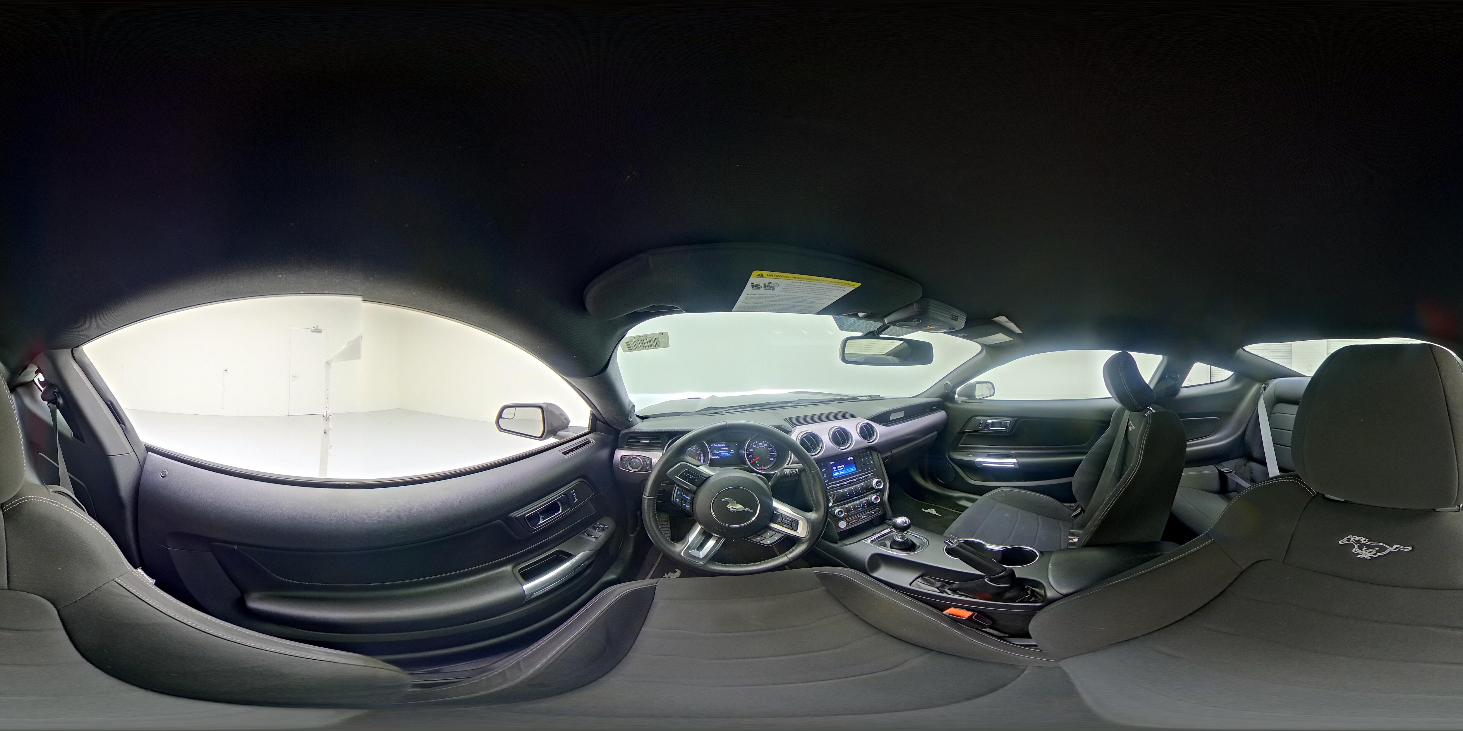 2017 Ford Mustang GT - Photo 23