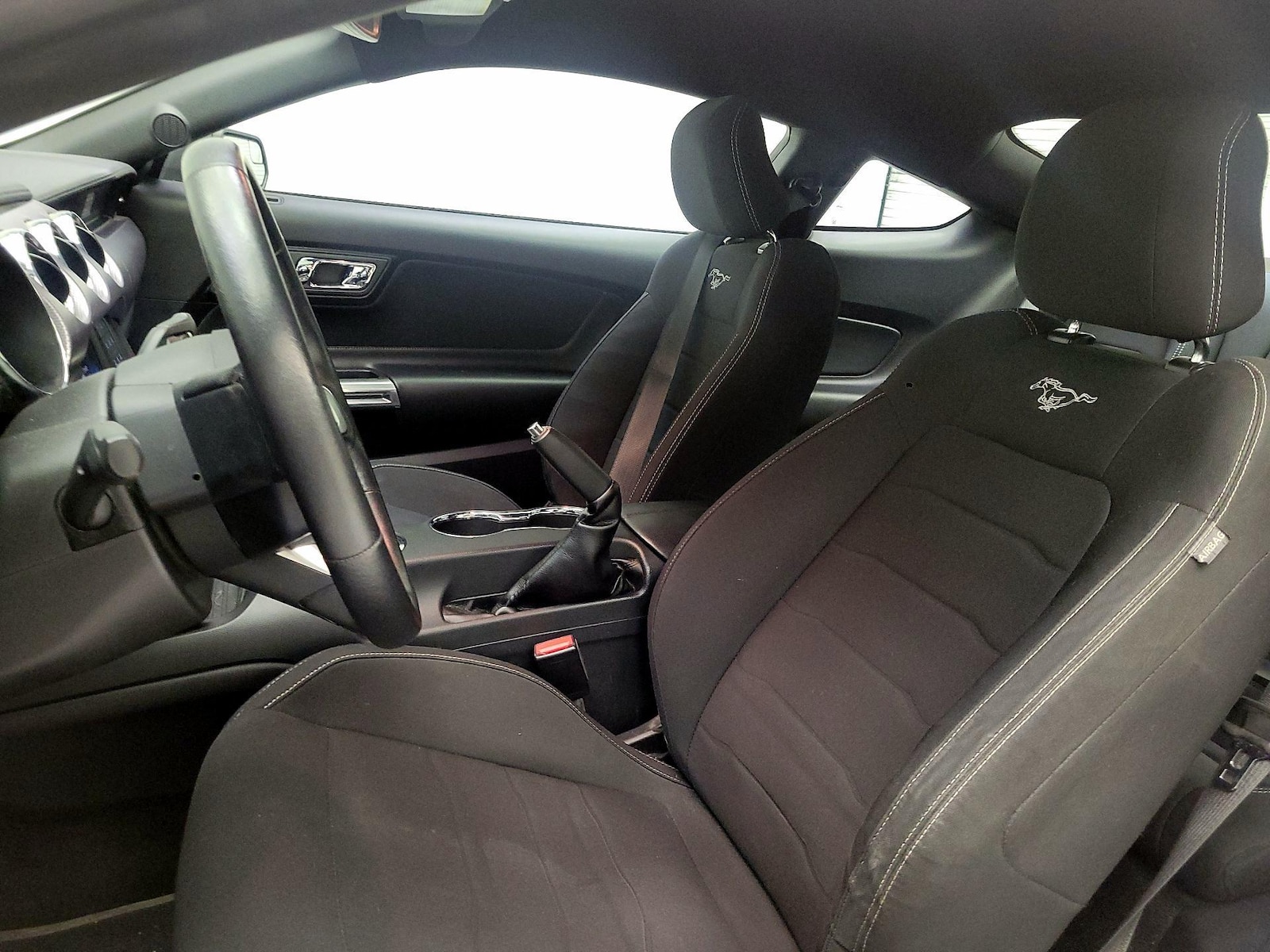 2017 Ford Mustang GT - Photo 10