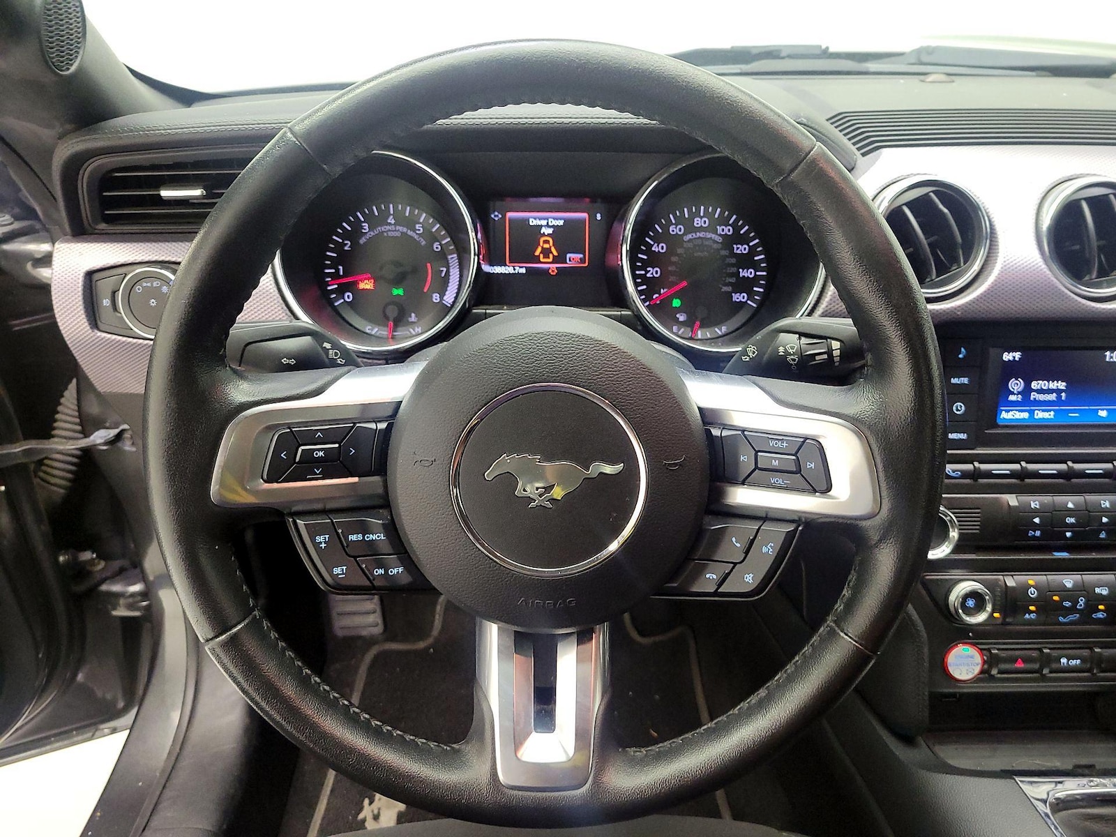 2017 Ford Mustang GT - Photo 9